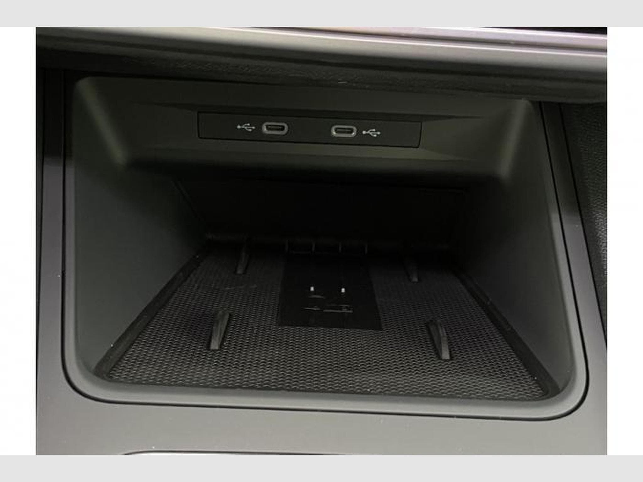 Seat Leon FR Plus (2025) - Foto 18