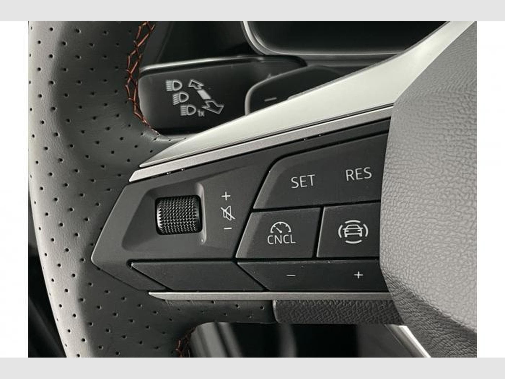 Seat Leon FR Plus (2025) - Foto 23