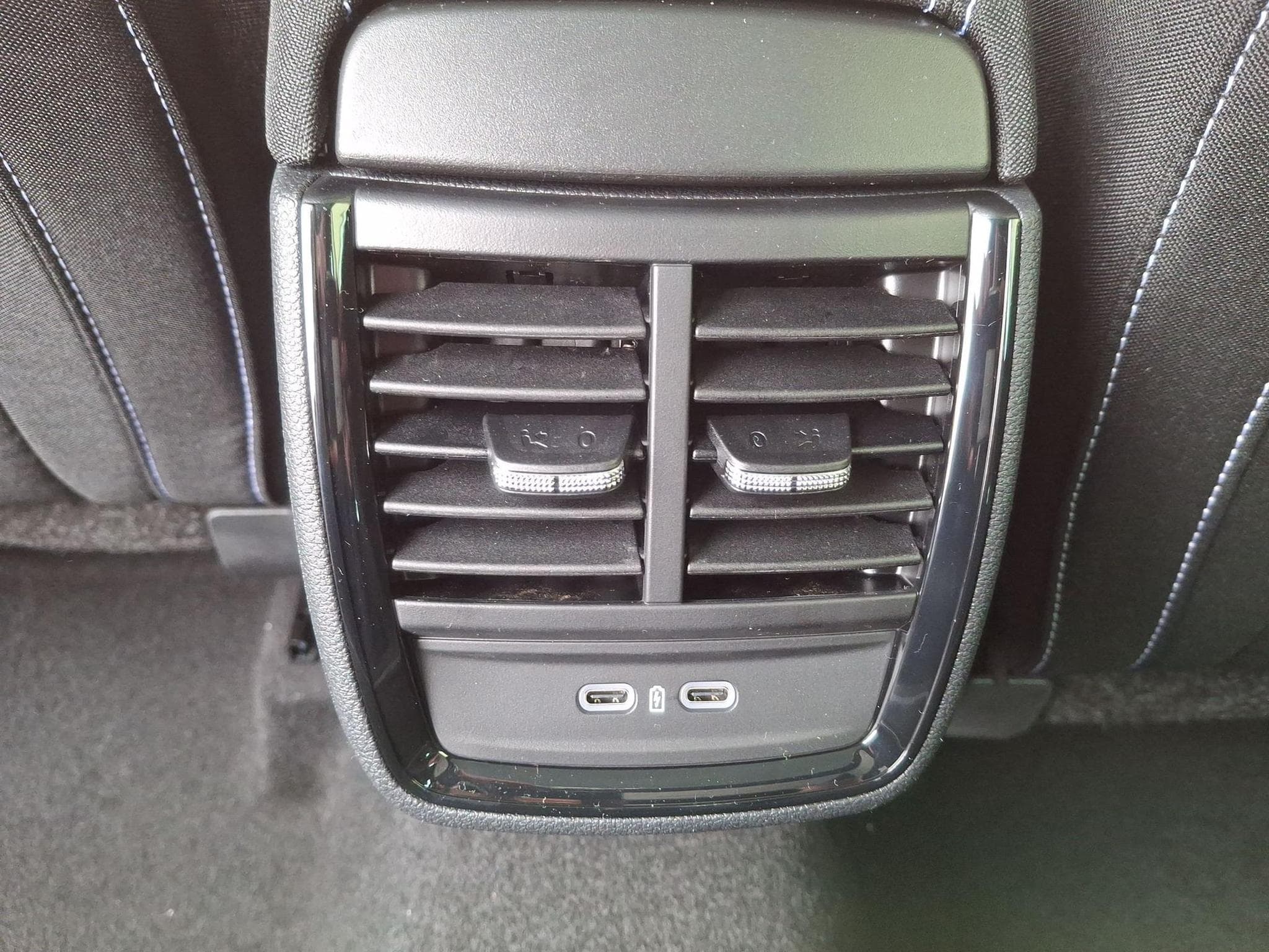 Skoda Kamiq Monte Carlo (2026) - Photo 18