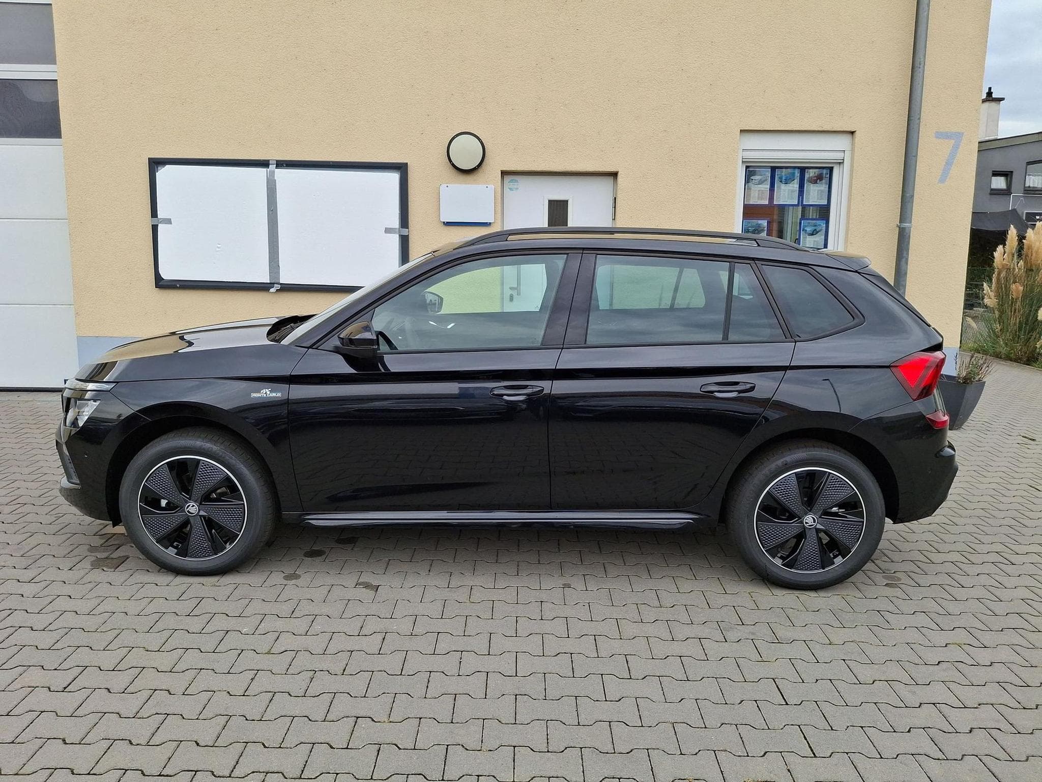 Skoda Kamiq Monte Carlo (2026) - Photo 3