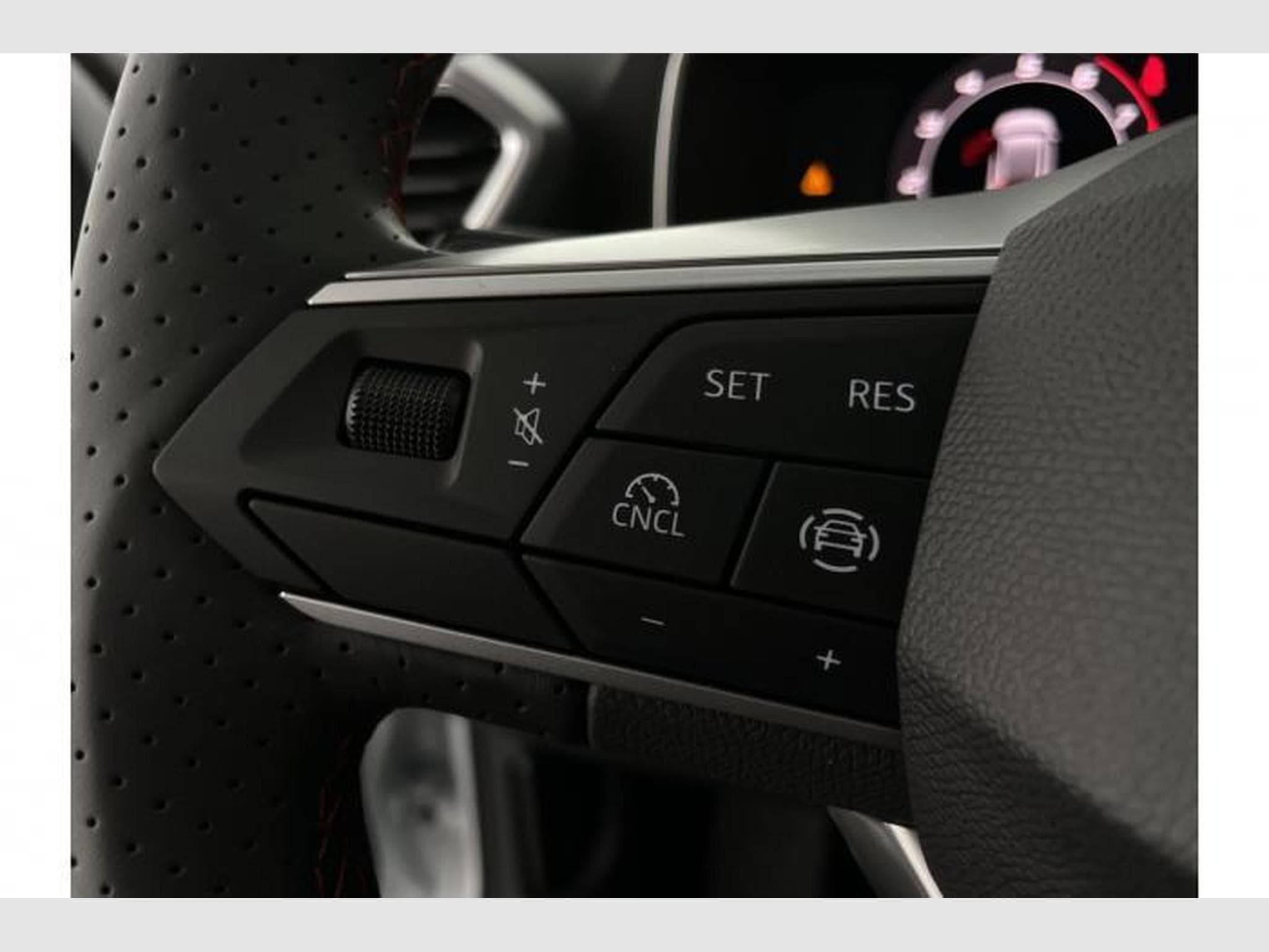 Seat Leon FR Plus (2025) - Foto 23