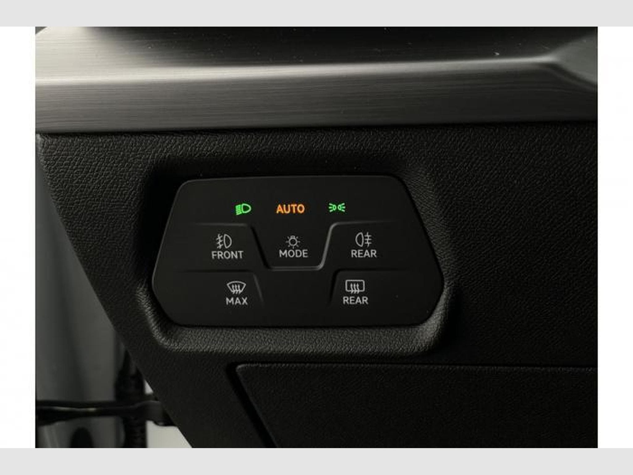 Seat Leon FR Plus (2025) - Foto 24