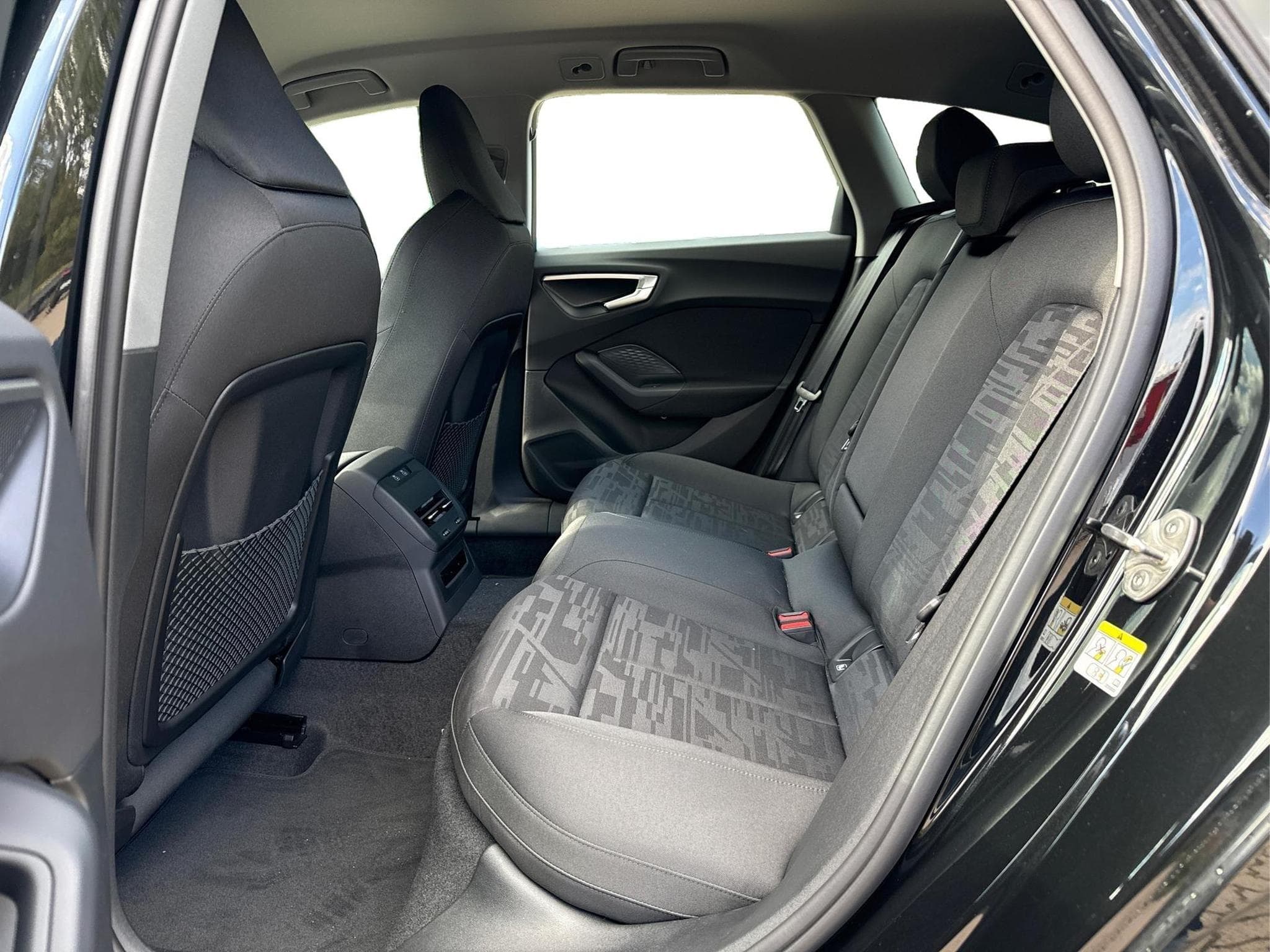 Audi A5 Avant Basis (2024) - Foto 11