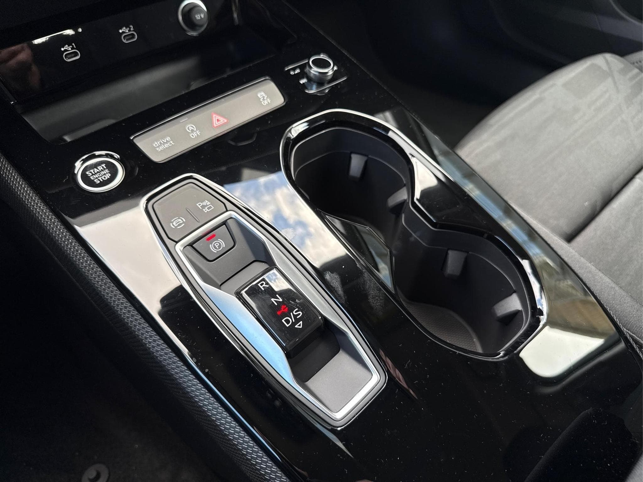 Audi A5 Avant Basis (2024) - Foto 20