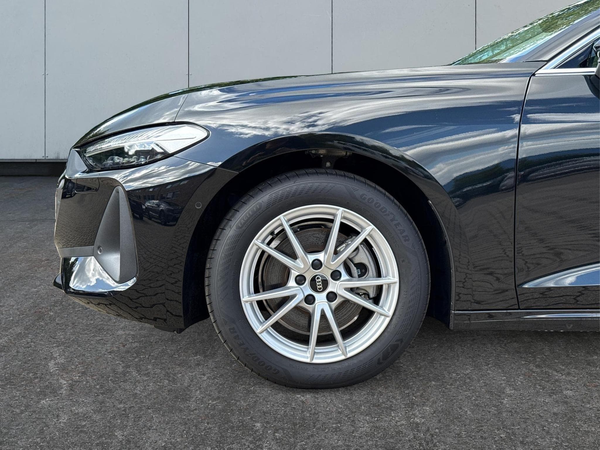 Audi A5 Avant Basis (2024) - Foto 8