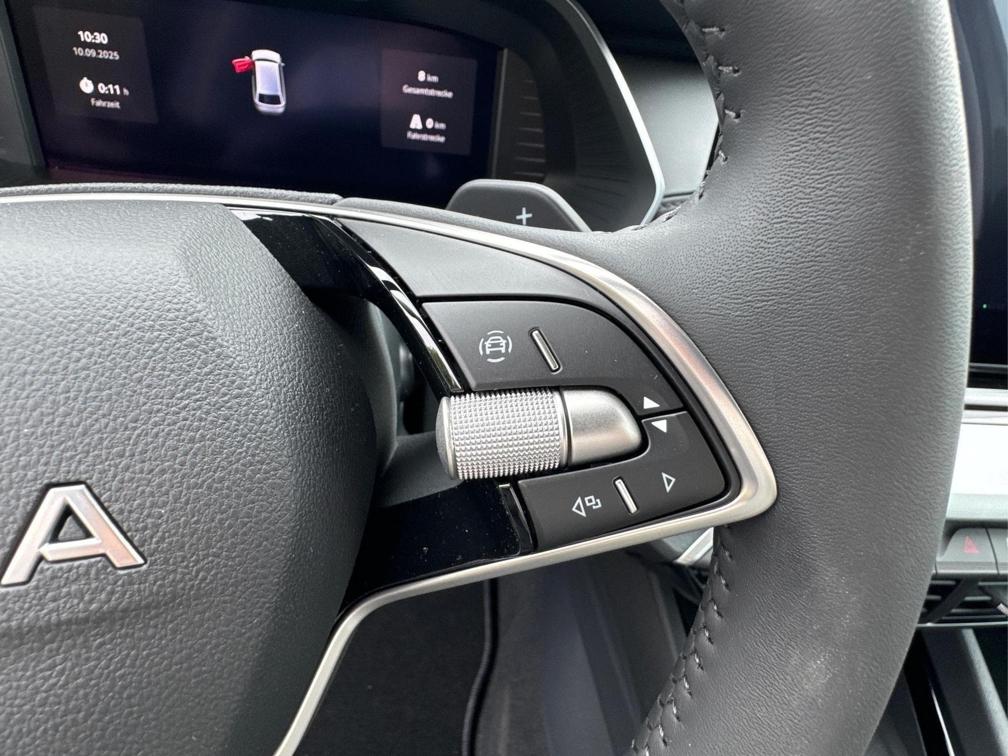 Skoda Octavia Selection (2025) - Photo 17