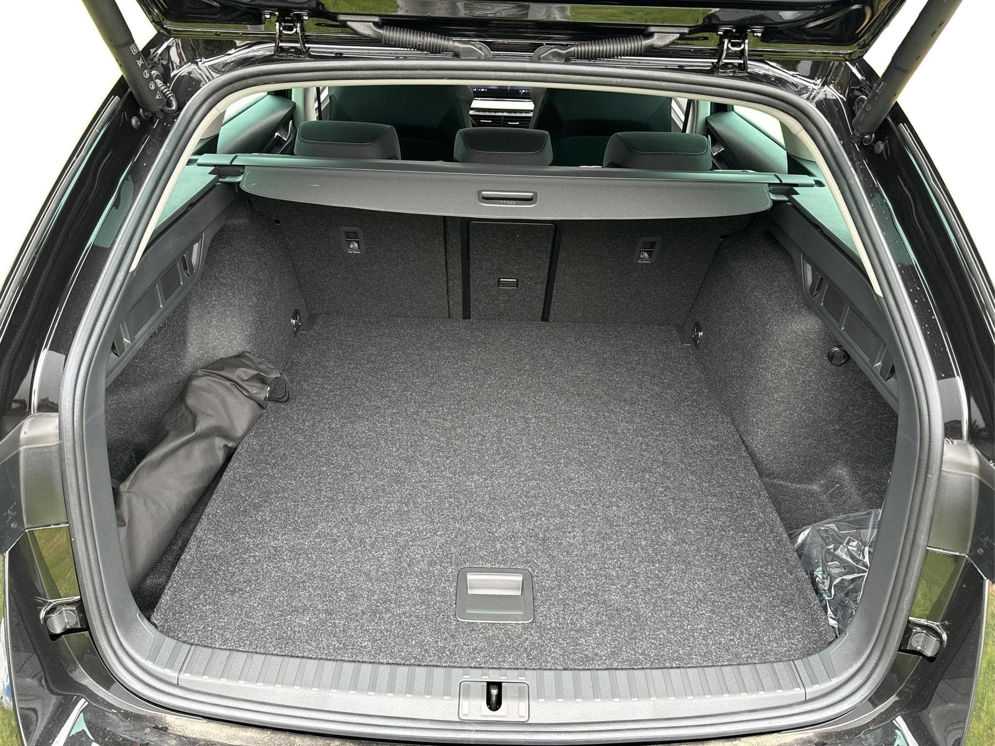 Skoda Octavia Selection (2025) - Photo 9