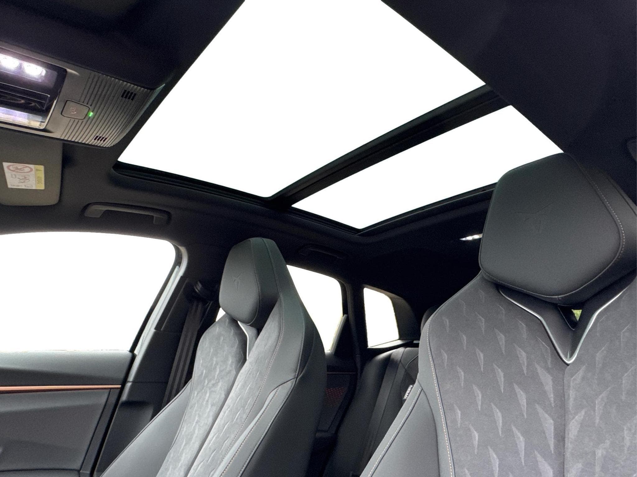 Cupra Terramar VZ (2025) - Foto 8