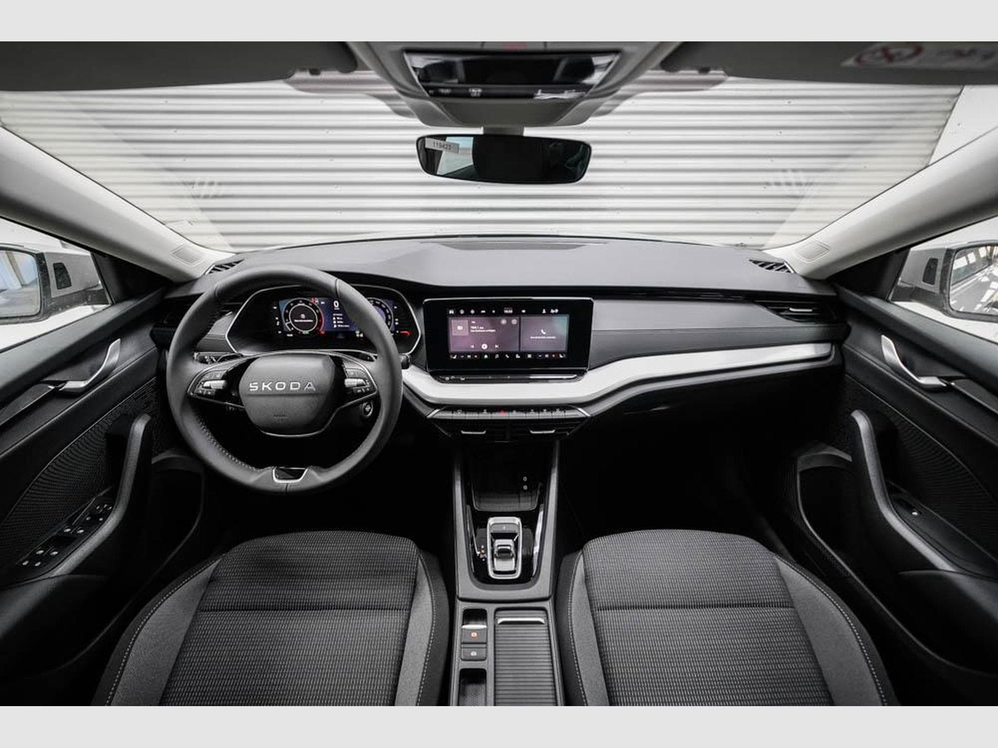 Skoda Octavia Kombi 1,5 eTSI (2025) - Photo 5