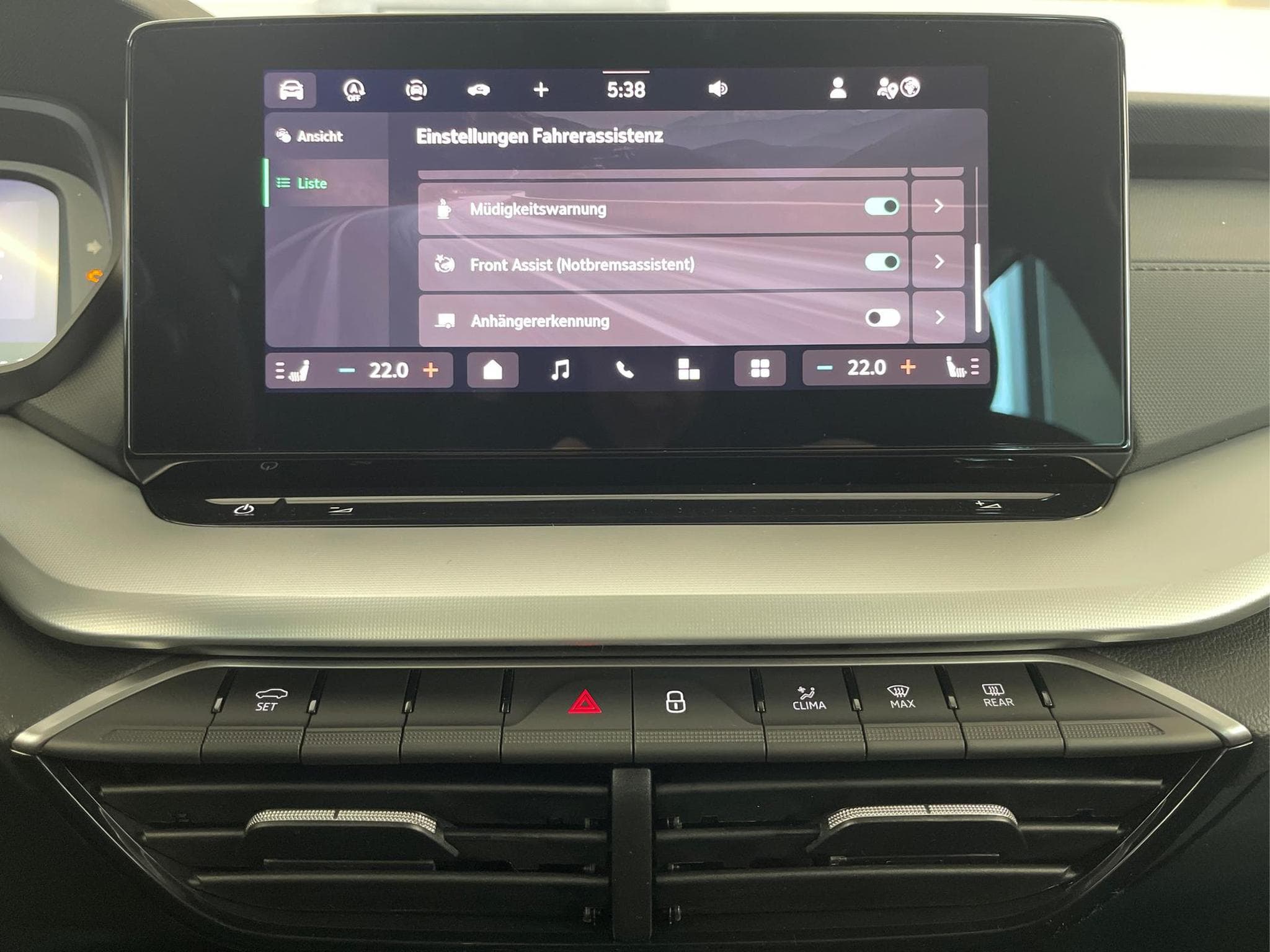 Skoda Octavia Essence (2026) - Photo 19