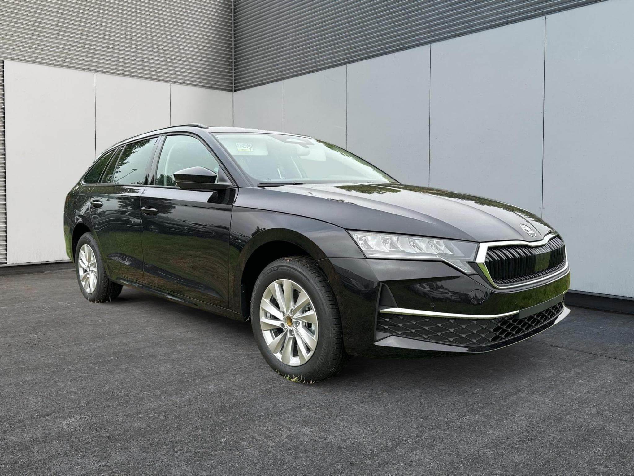 Skoda Octavia Selection (2025) - Photo 8