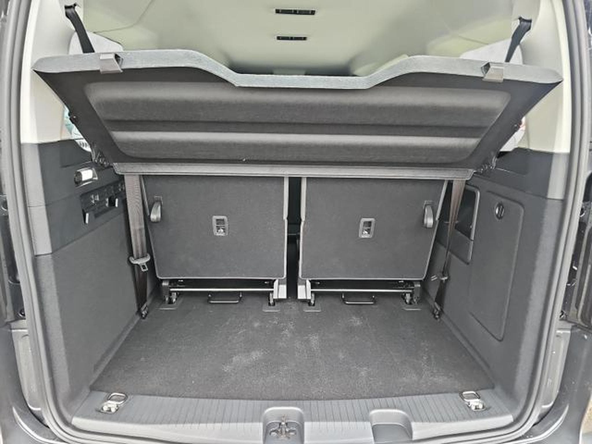 VW Caddy Basis Maxi (2025) - Foto 1