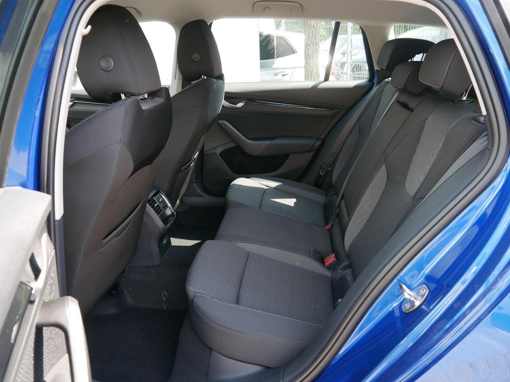 Skoda Octavia Selection (2025) - Photo 7