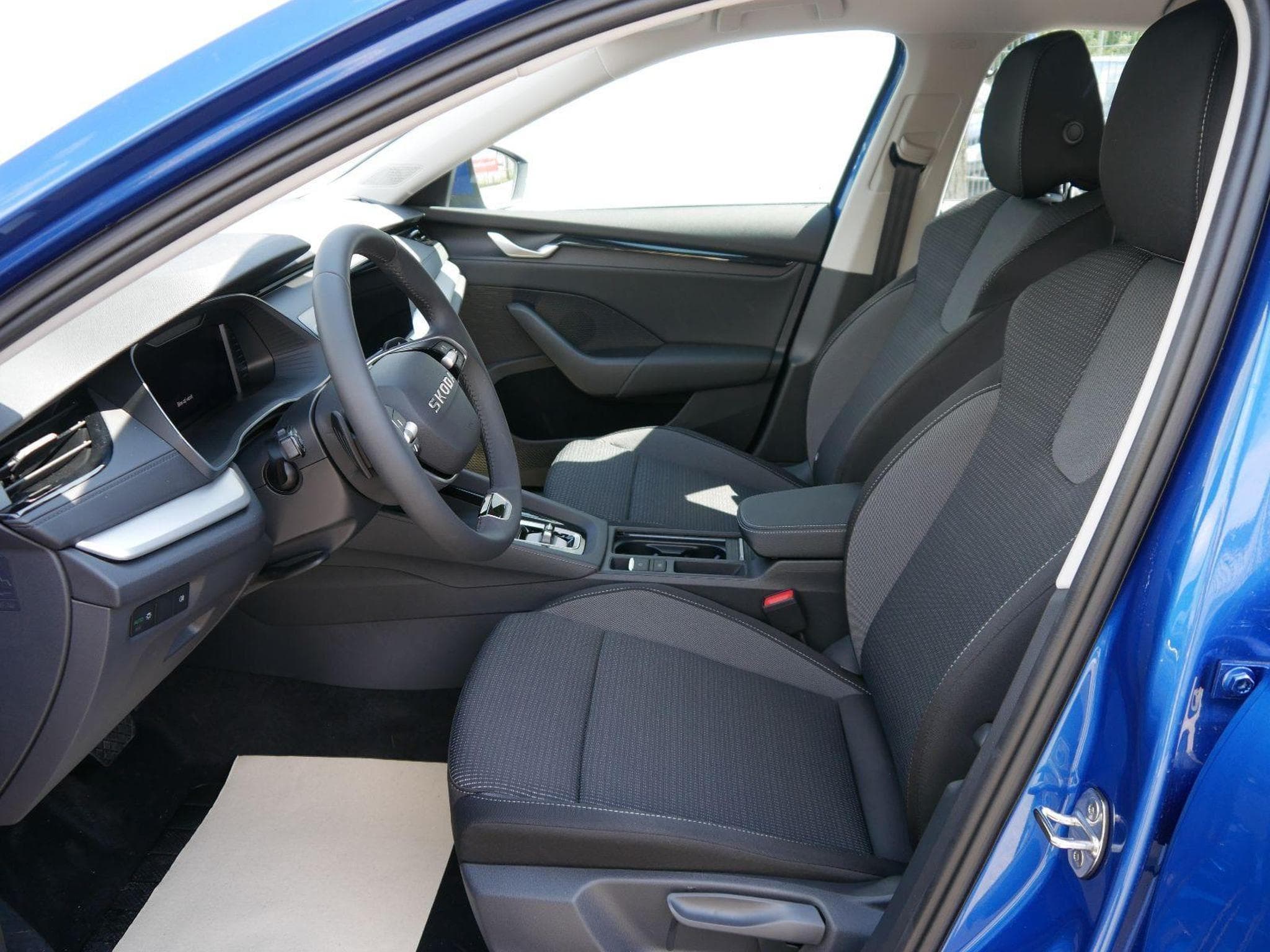 Skoda Octavia Selection (2025) - Photo 8