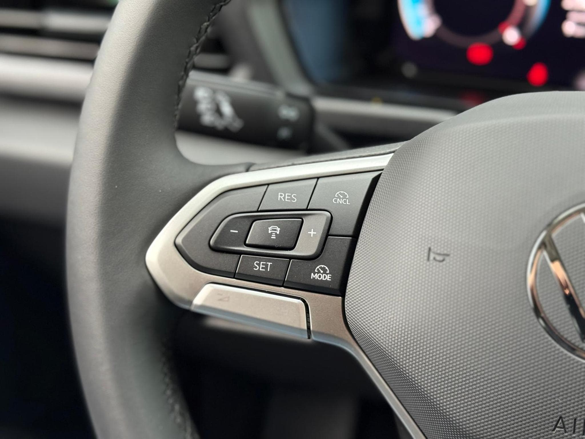 VW Caddy 2.0 TDI 4Motion (2025) - Foto 11