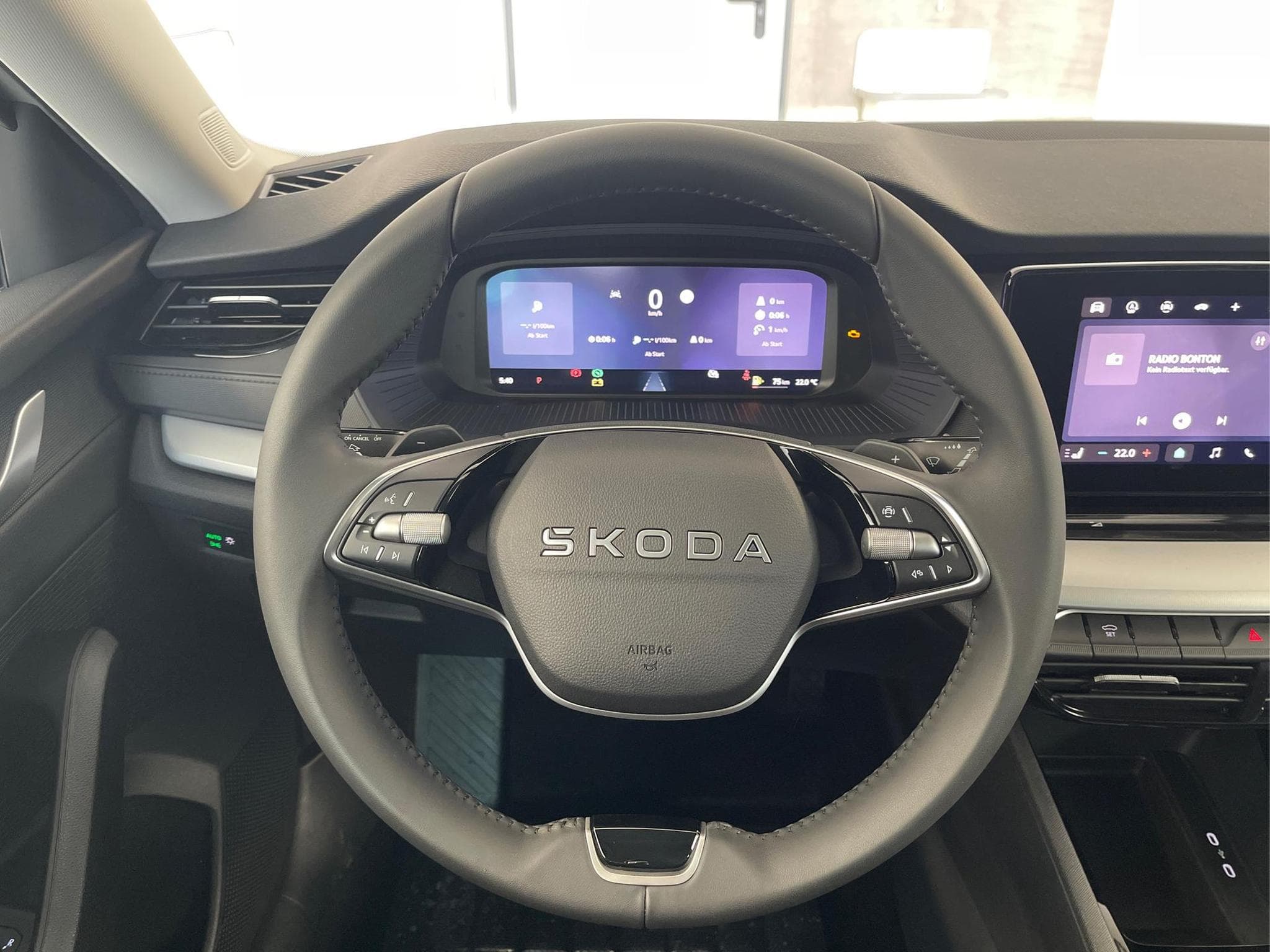 Skoda Octavia Essence (2026) - Photo 8