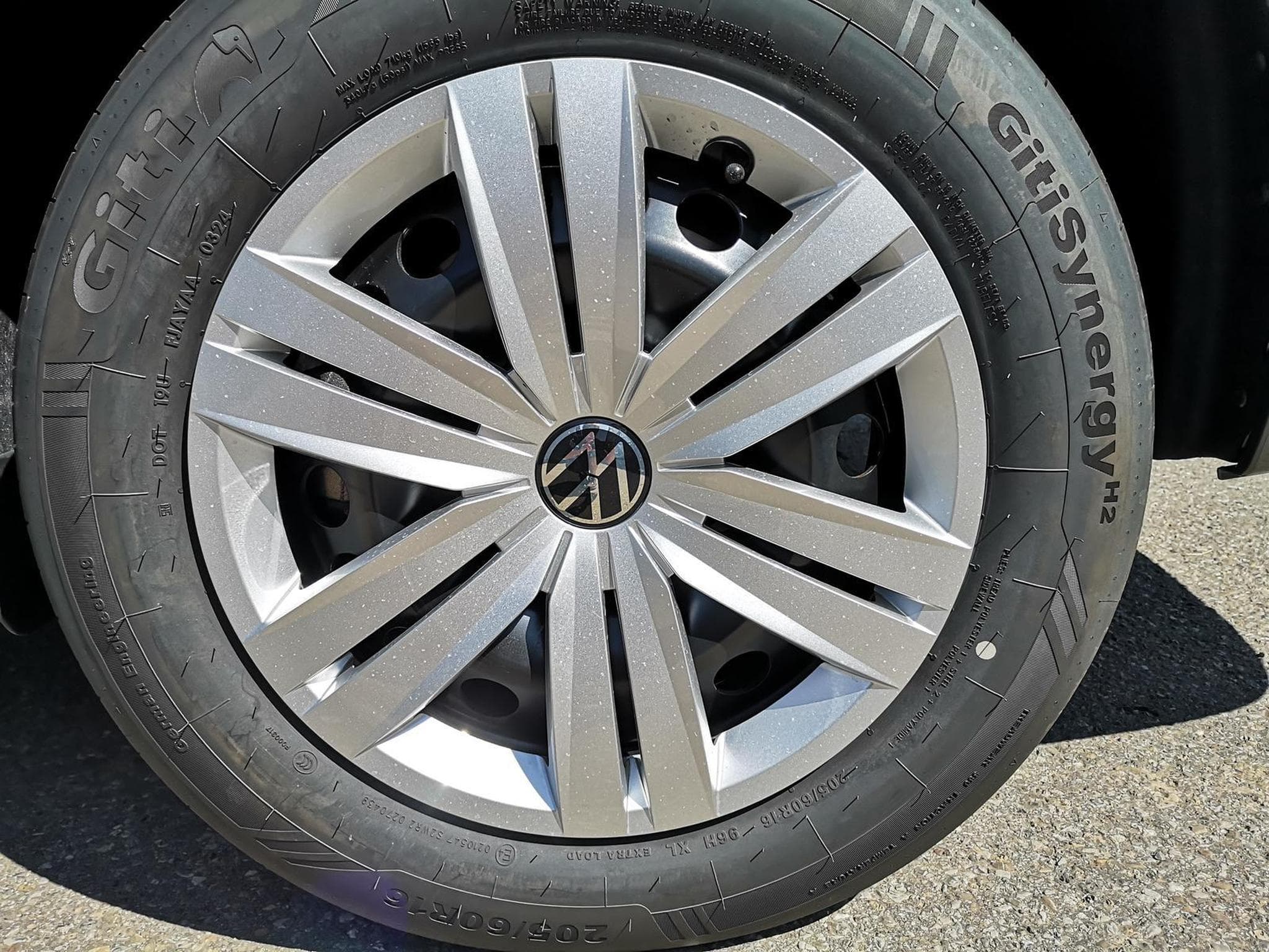 VW Caddy Basis Maxi (2025) - Photo 3