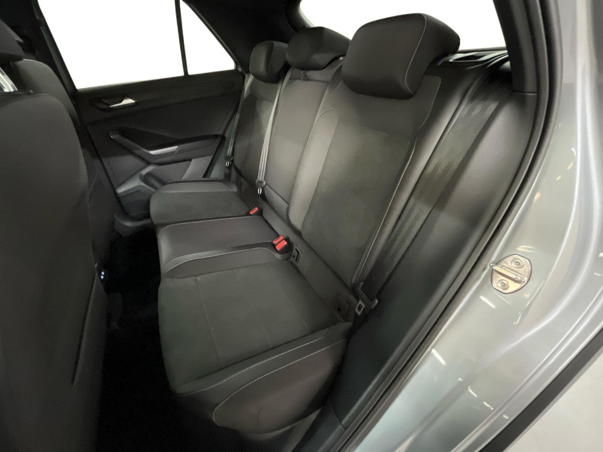VW T-Roc Black Edition/Silver Edition (2025) - Photo 21