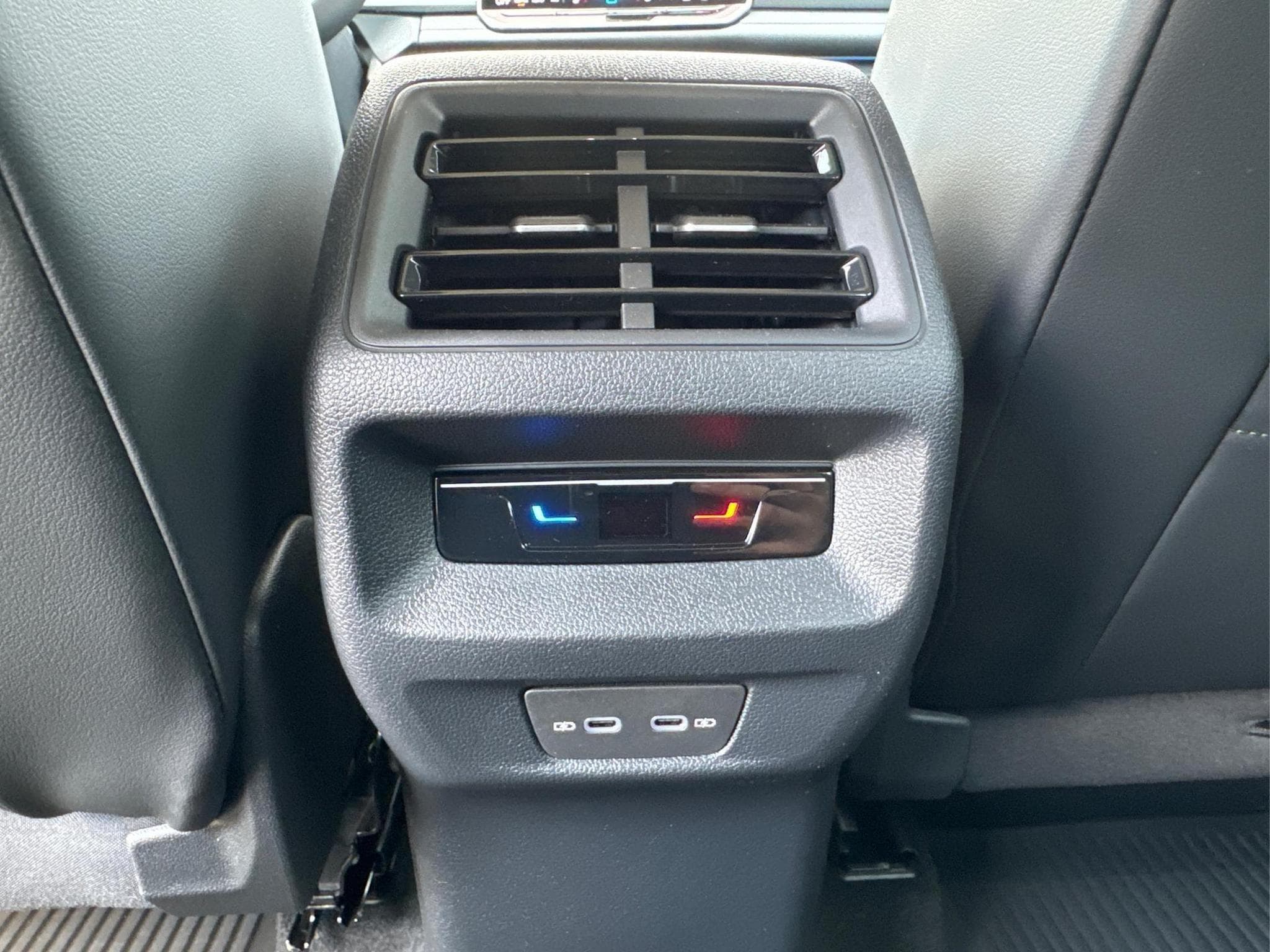 VW Tayron LIFE (2025) - Foto 20