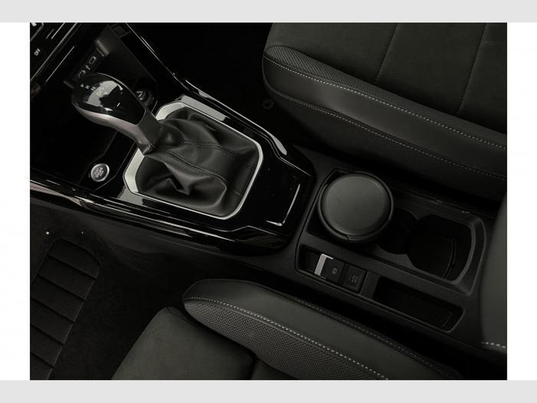 VW T-Roc Style (2025) - Foto 17