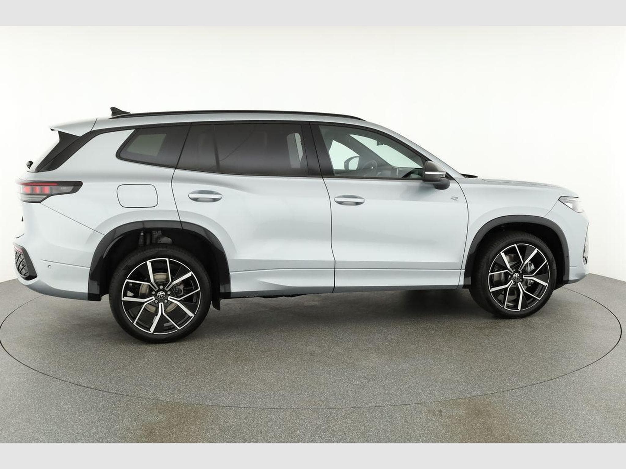 VW Tayron 2.0 TDI 142 kW 4Motion R-Line (2025) - Foto 20