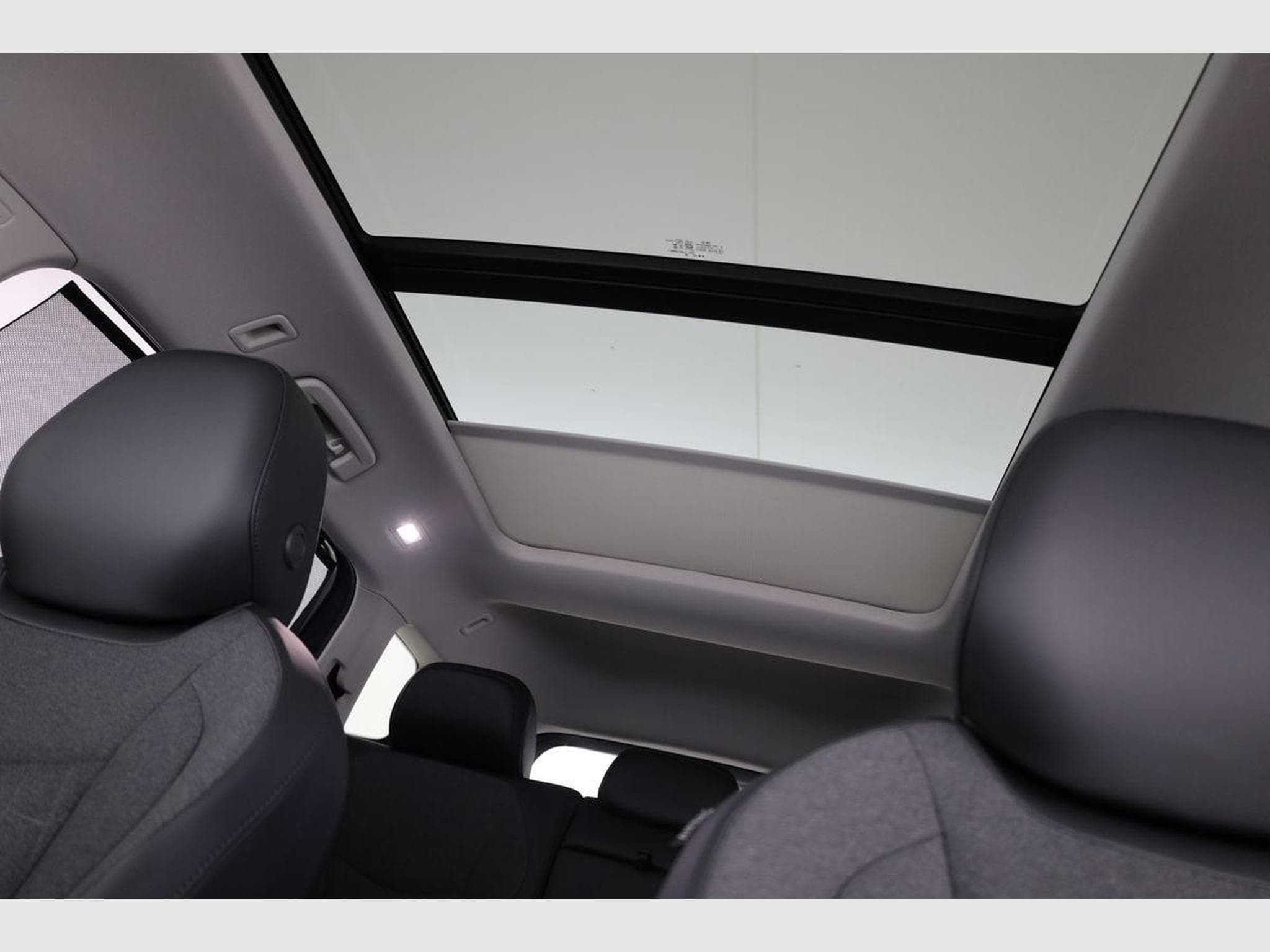 VW Tayron 1.5 TSI eHybrid 150 kW Life (2025) - Foto 10