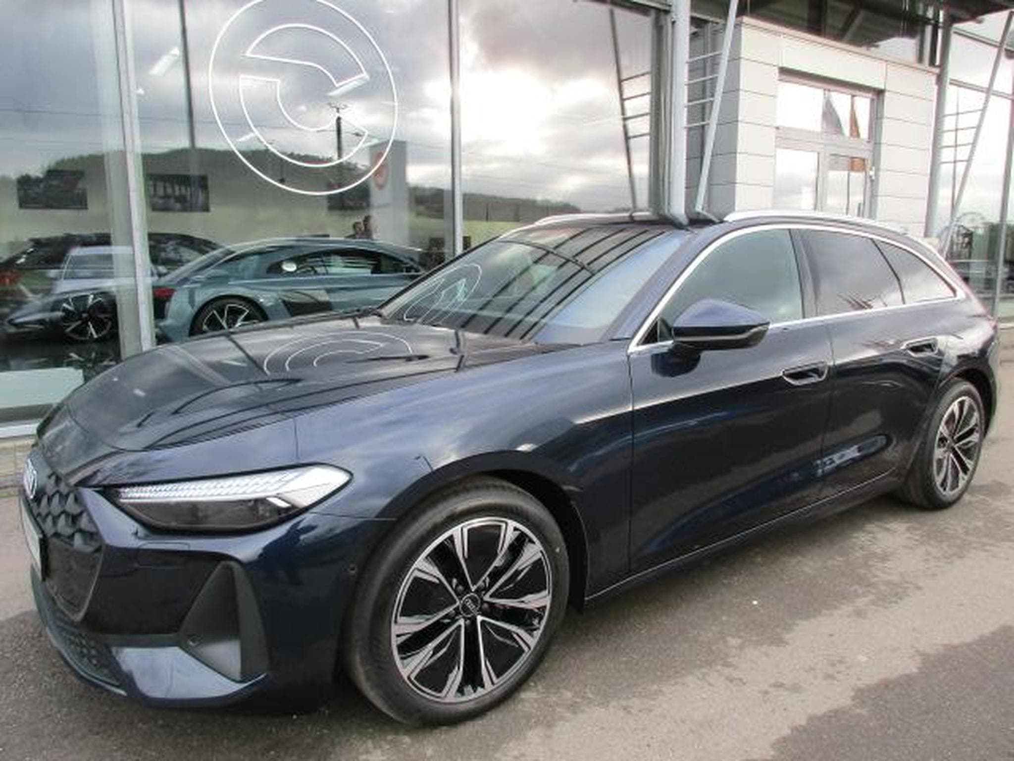 Audi A5 Avant 40 TDI (2025) - Photo 1