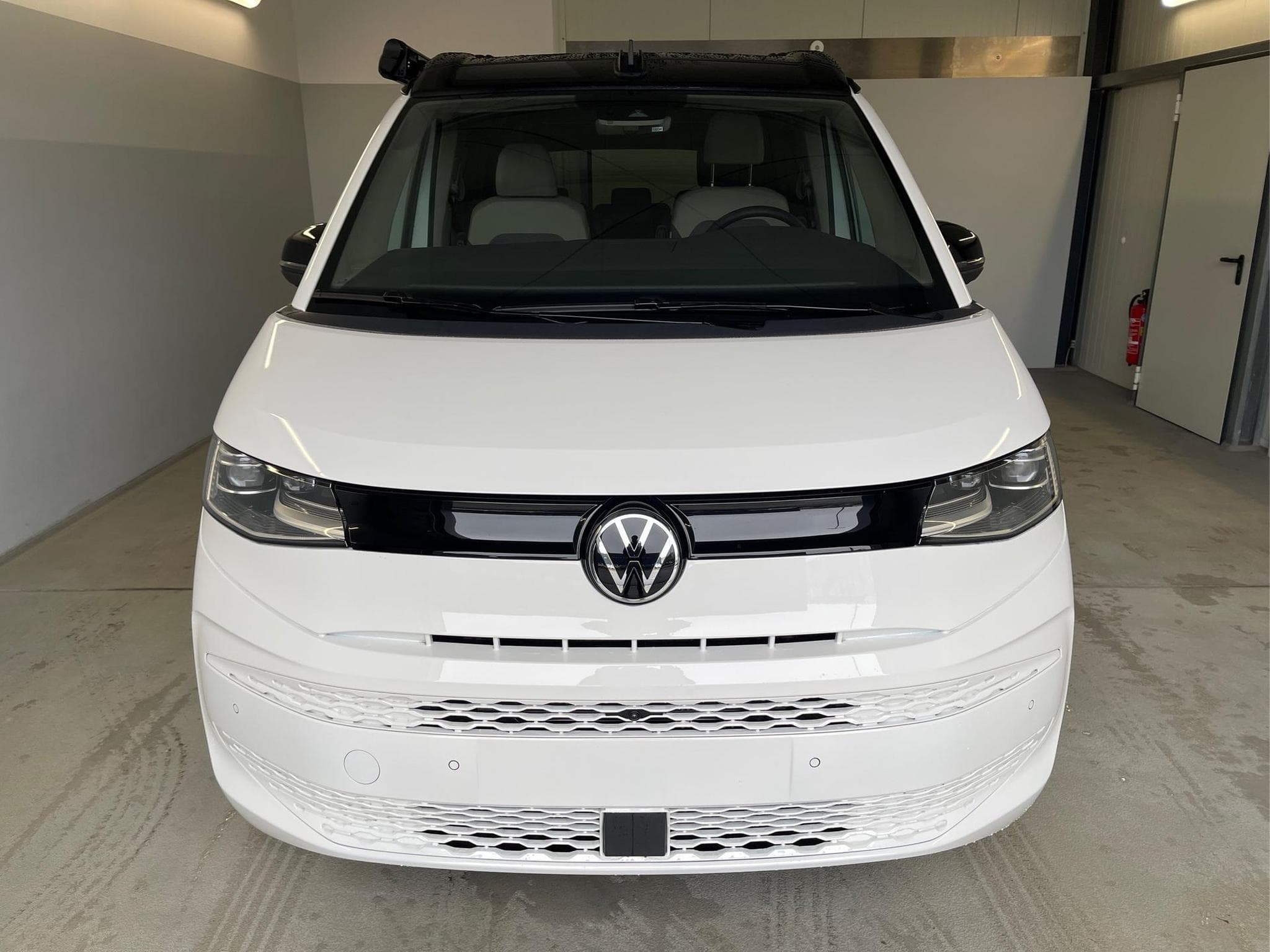 VW California Beach Camper (2025) - Photo 2
