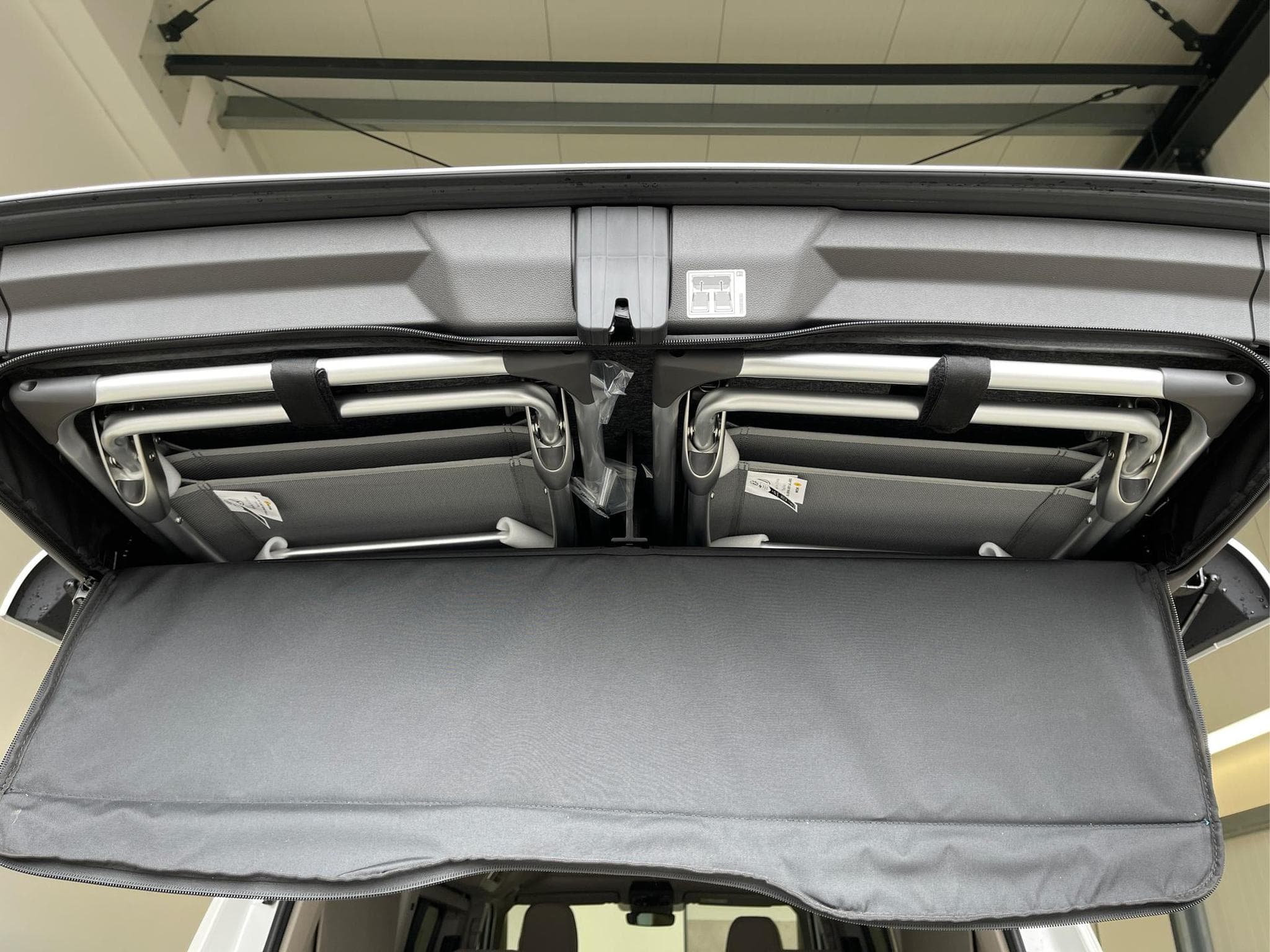 VW California Beach Camper (2025) - Photo 24