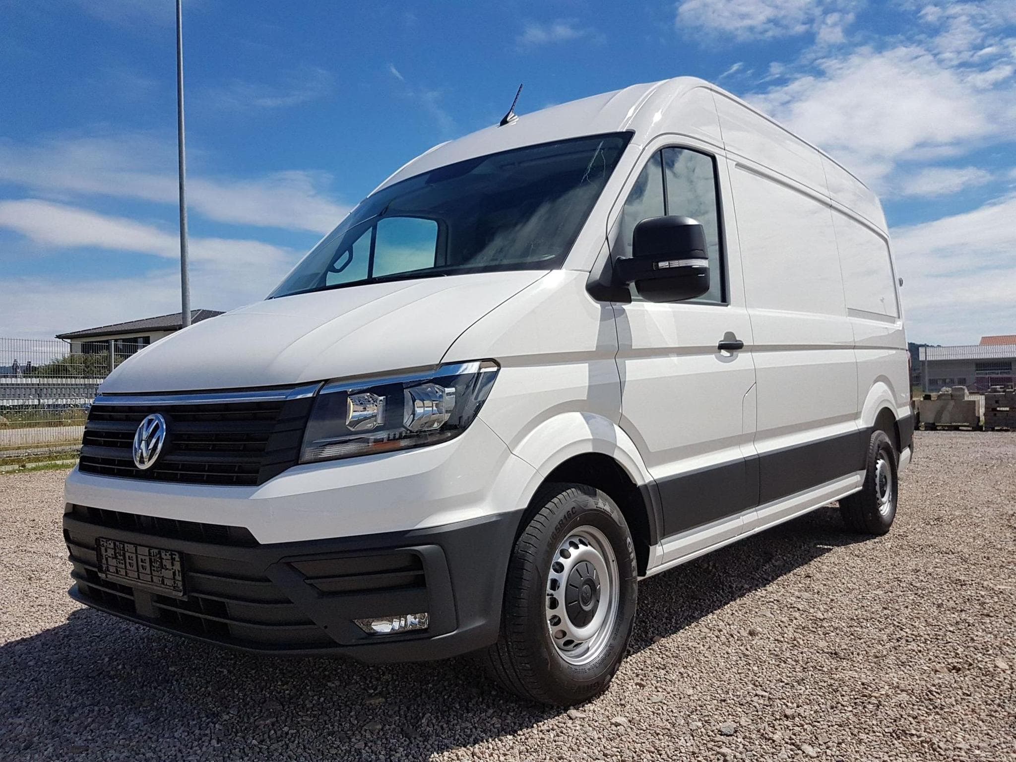 VW Crafter 35 L3H2 2.0 (2023) - Foto 1