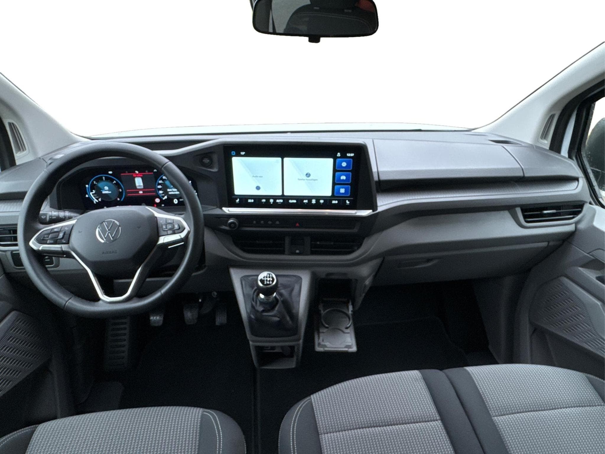 VW T7 Basis (2025) - Photo 7