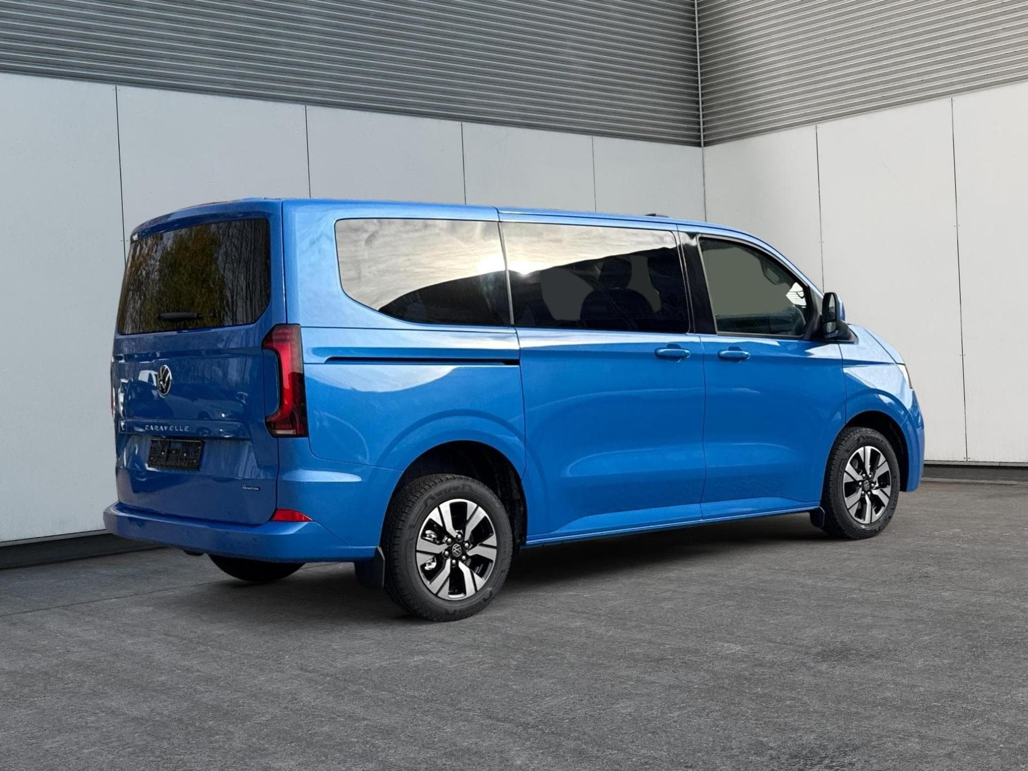 VW T7 Style (2025) - Photo 5