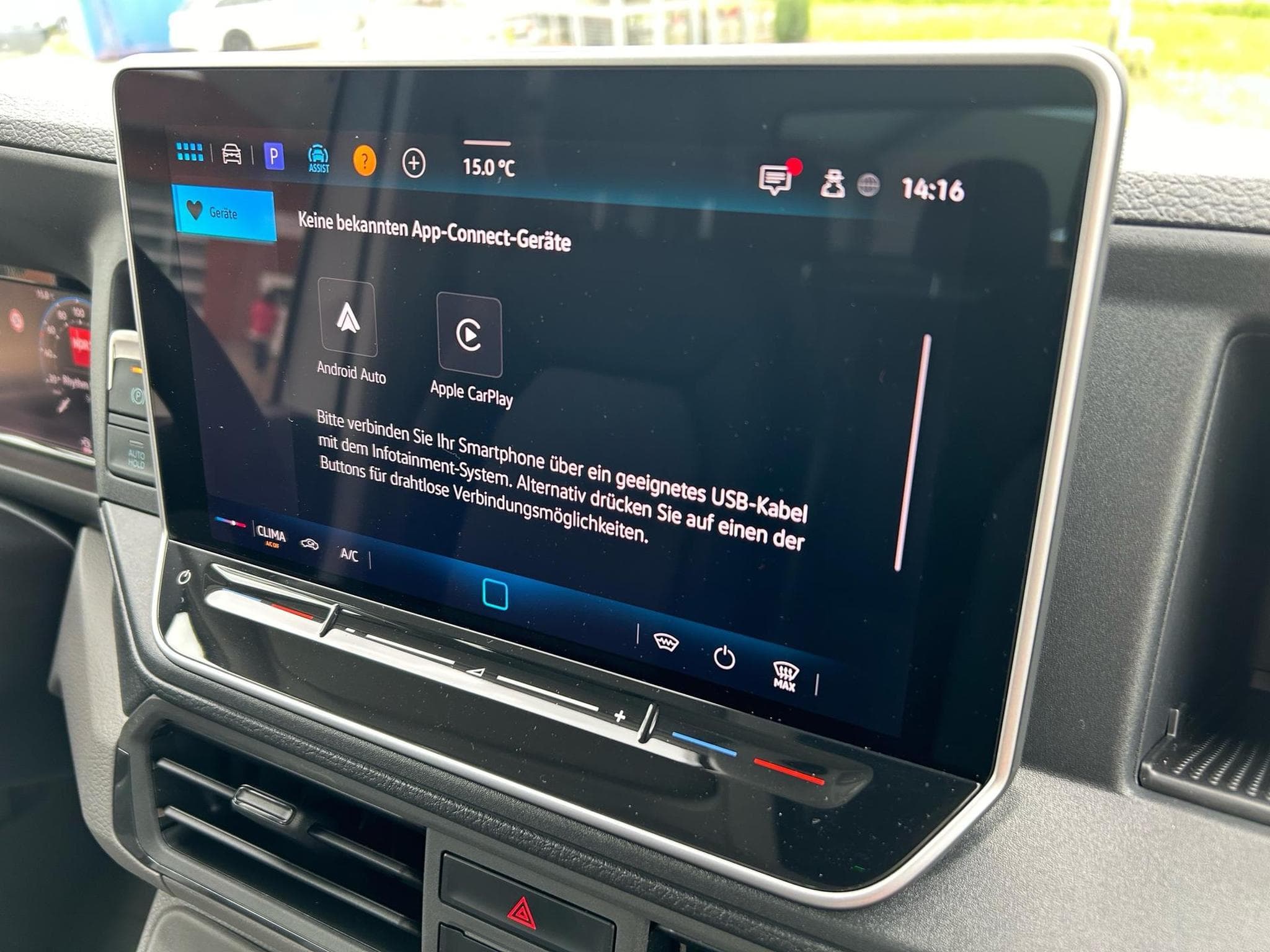 VW Crafter 35 2.0 TDI (2025) - Foto 13