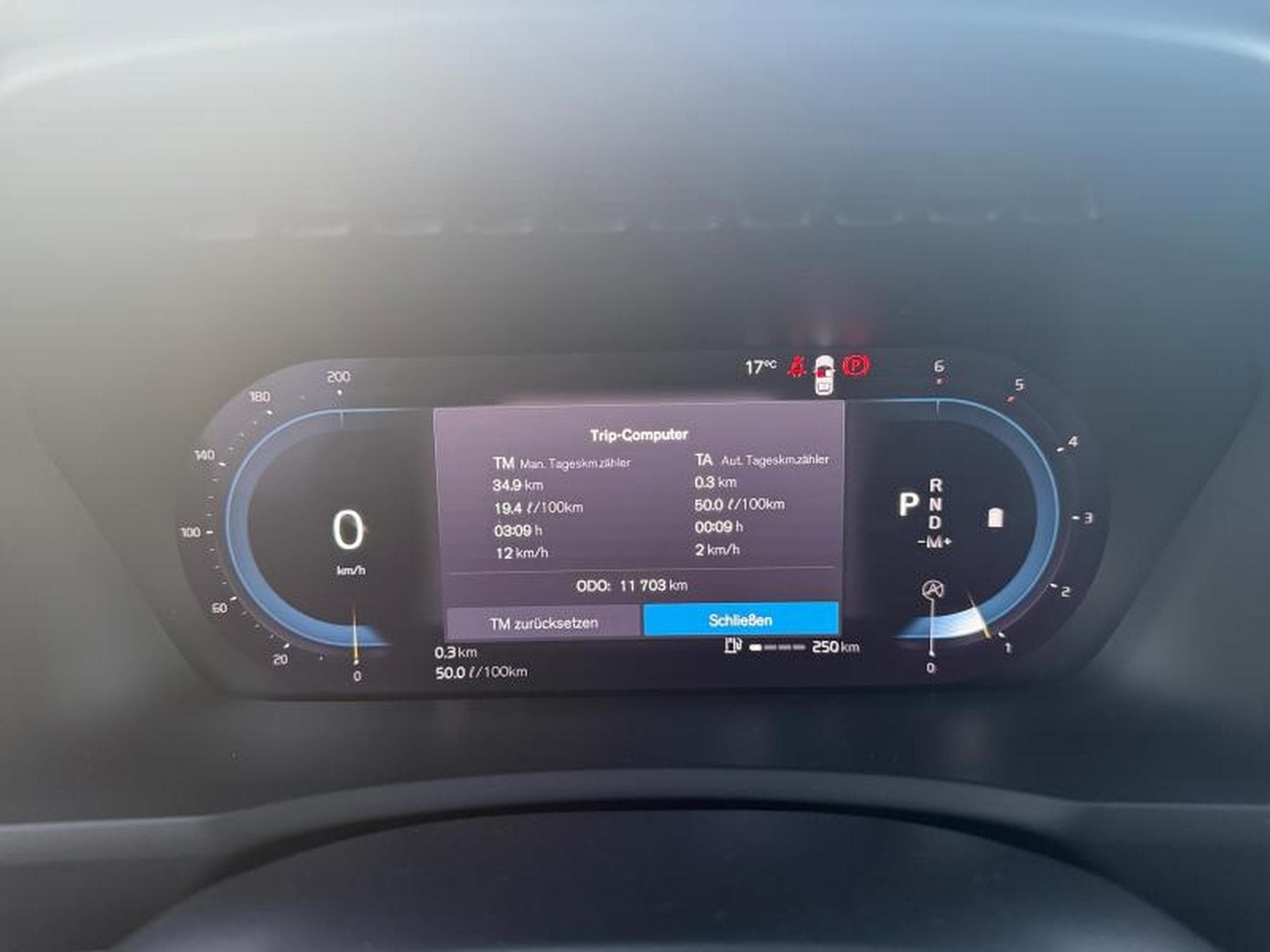 Volvo XC90 B5 Plus Bright / Diesel (2023) - Foto 18