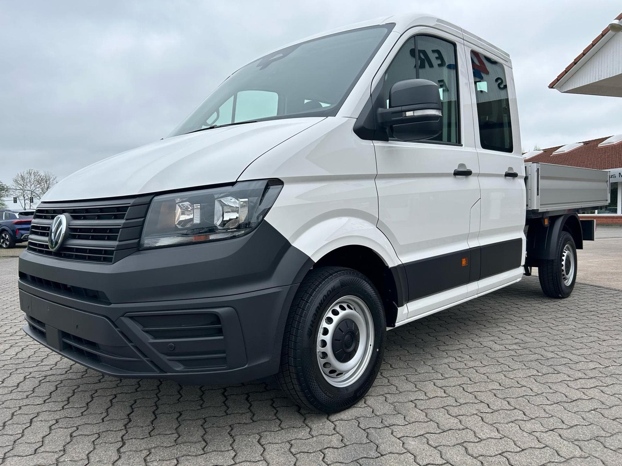 VW Crafter 35 2.0 TDI (2025) - Foto 1