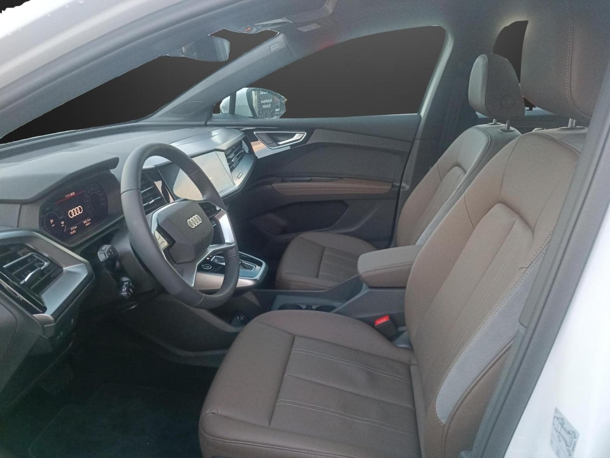 Audi e-tron 35 S Line*20 (2023) - Photo 10