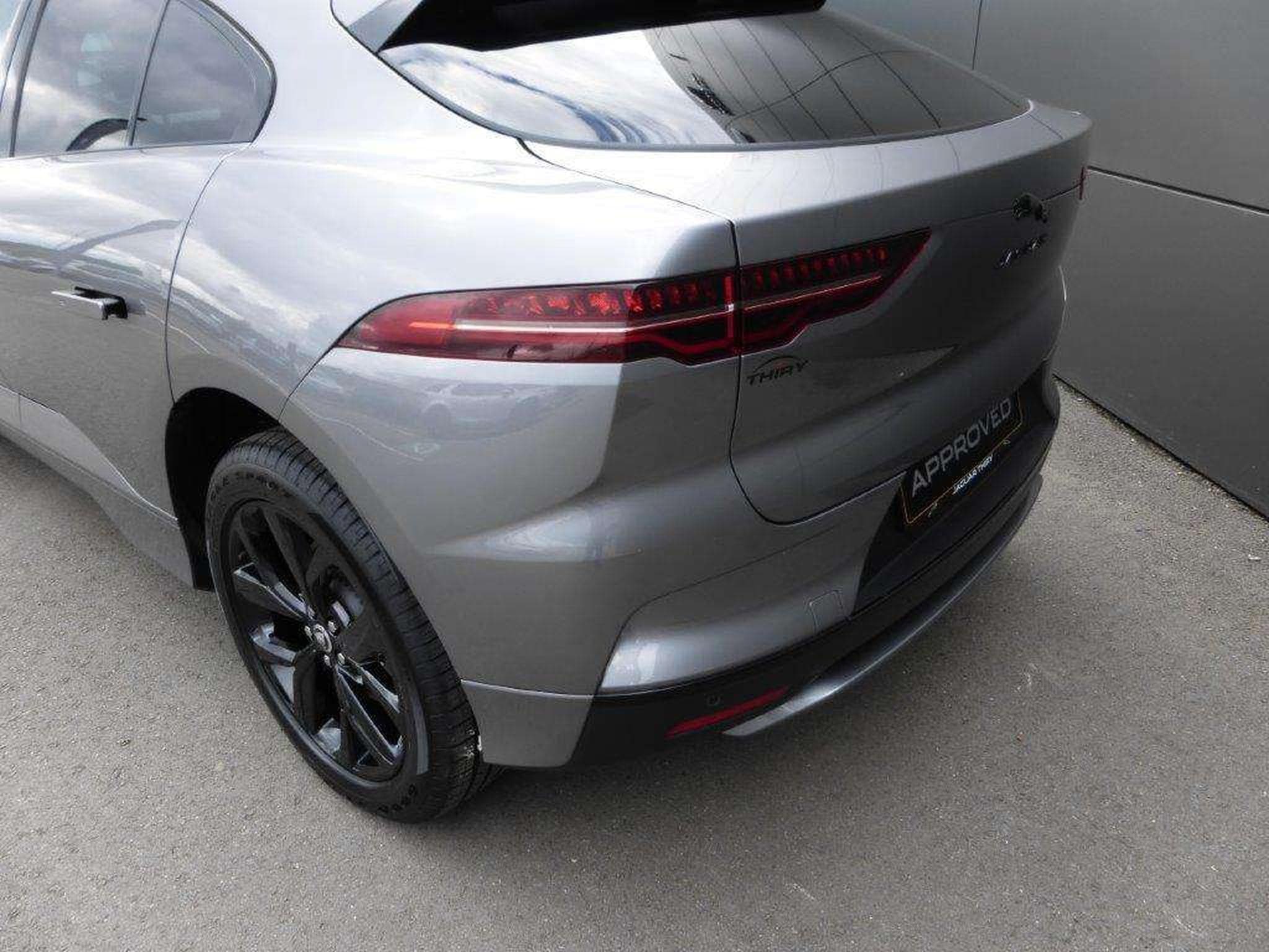 Jaguar I-Pace R-Dynamic SE AWD (2023) - Photo 24