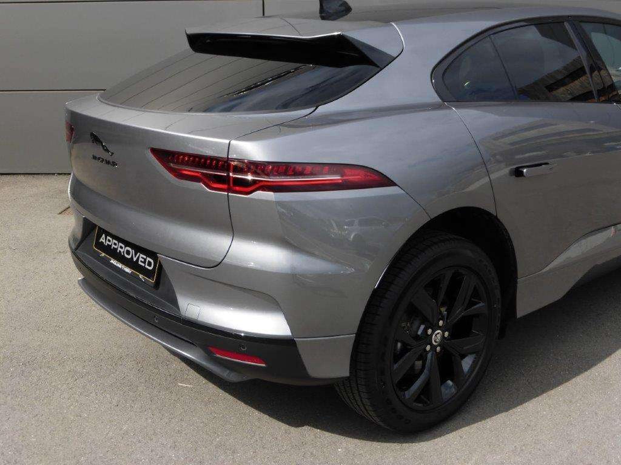 Jaguar I-Pace R-Dynamic SE AWD (2023) - Photo 40