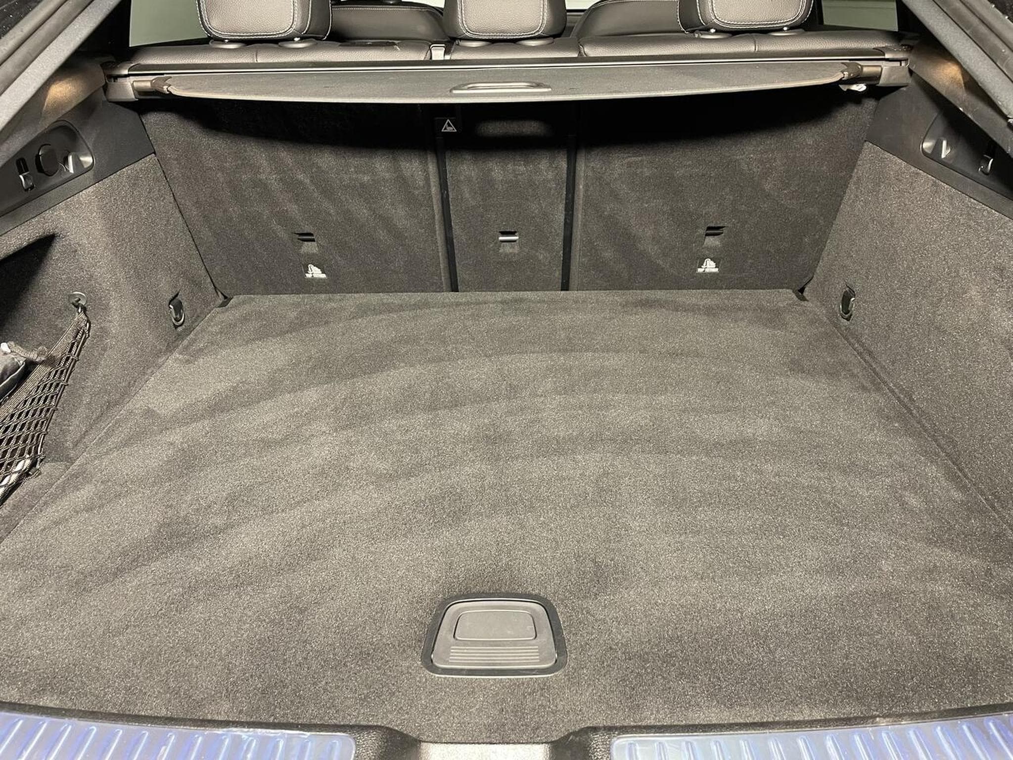 Mercedes GLC 300 COUPE 300 DE 306 CV 4MATIC 9G-DCT AMG LINE GPS AMGLINE (2021) - Photo 12