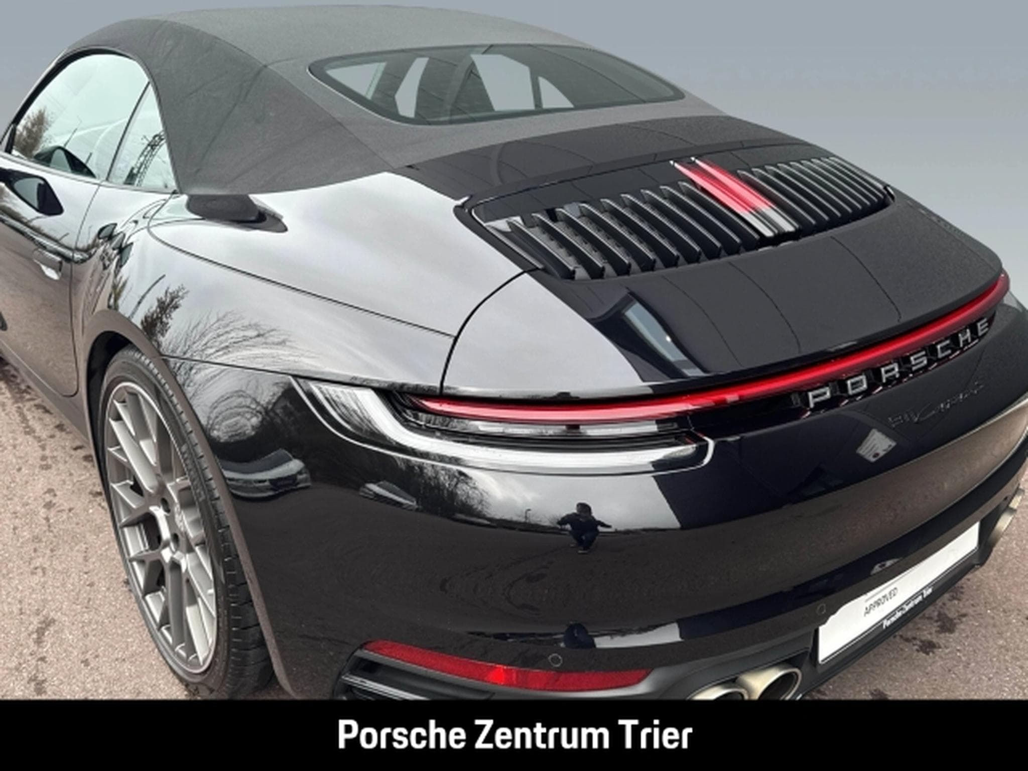 Porsche 911 Carrera S Cabriolet Soft-Close (2020) - Photo 10