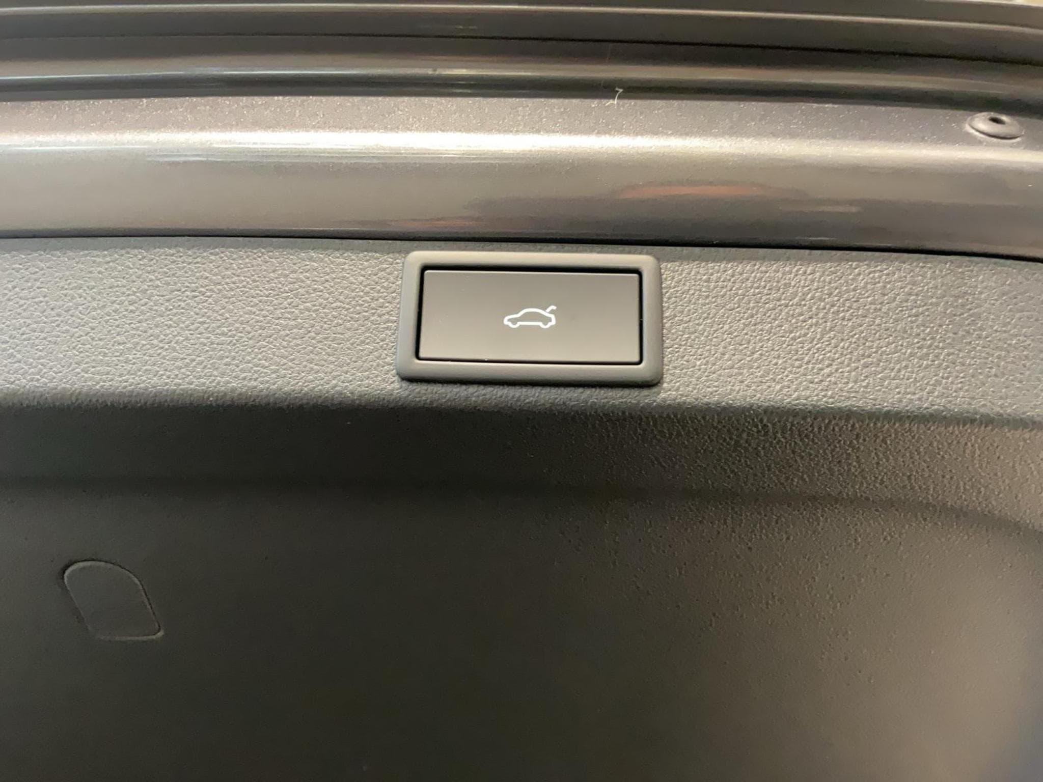 Skoda Octavia RS+DSG+LED+NAVI+Design-Sueda (2024) - Photo 18