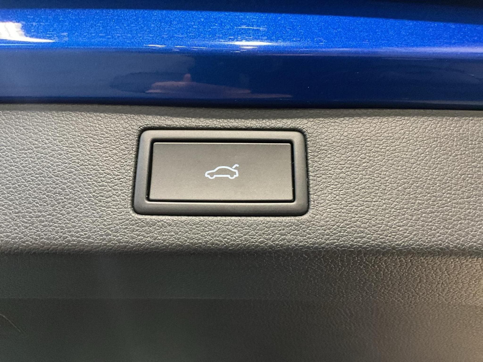 Skoda Kamiq Monte-Carlo+DSG+Pano+Navi+RearView (2024) - Foto 19