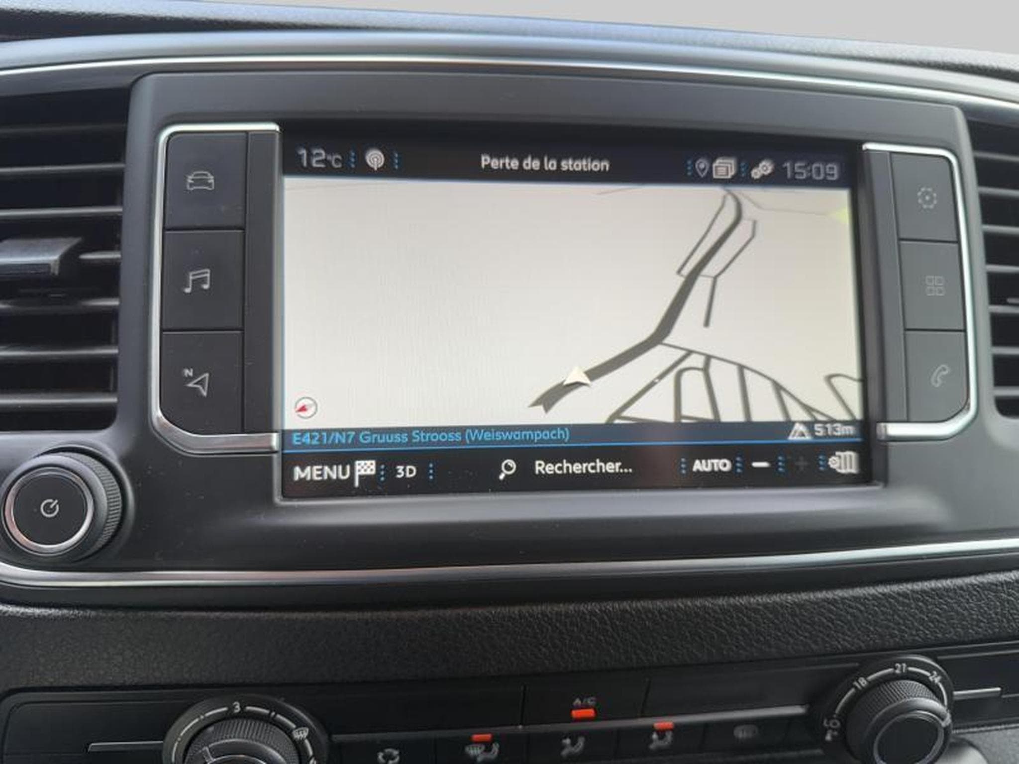 Peugeot Expert Long (2023) - Foto 16