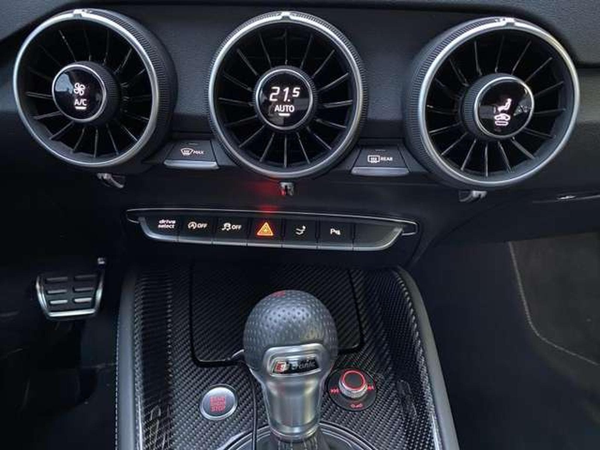 Audi TT 45 SLINE QUATTRO (2023) - Foto 14