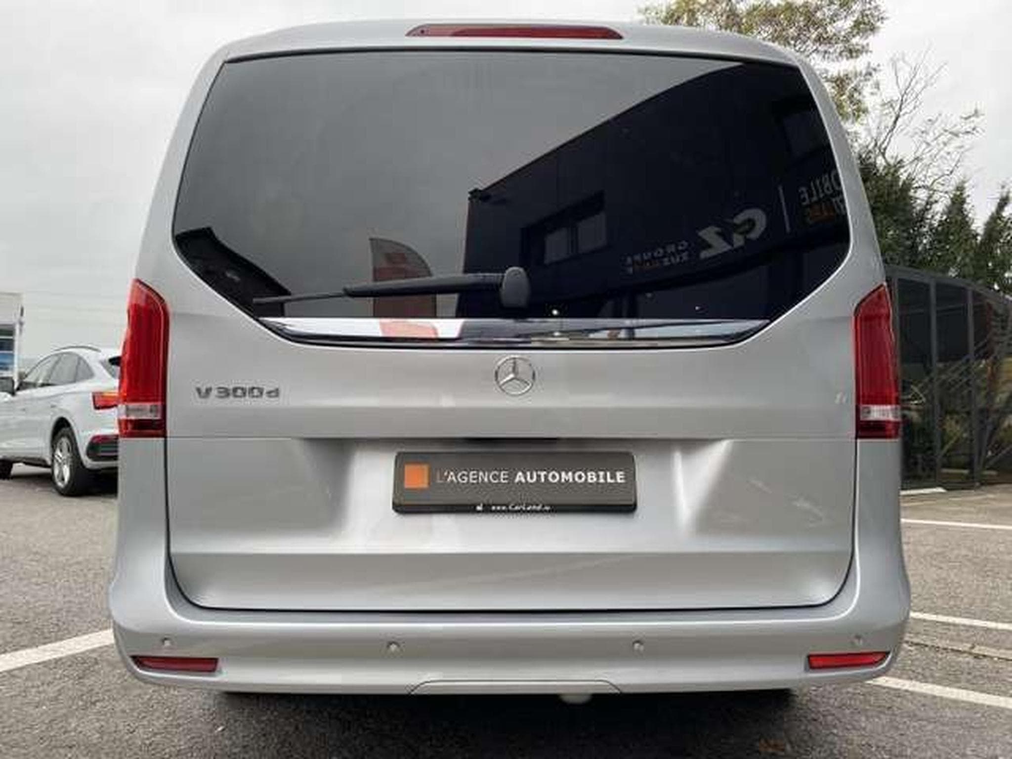 Mercedes V D LONG 9G-Tronic Avantgarde Edition (2022) - Foto 6