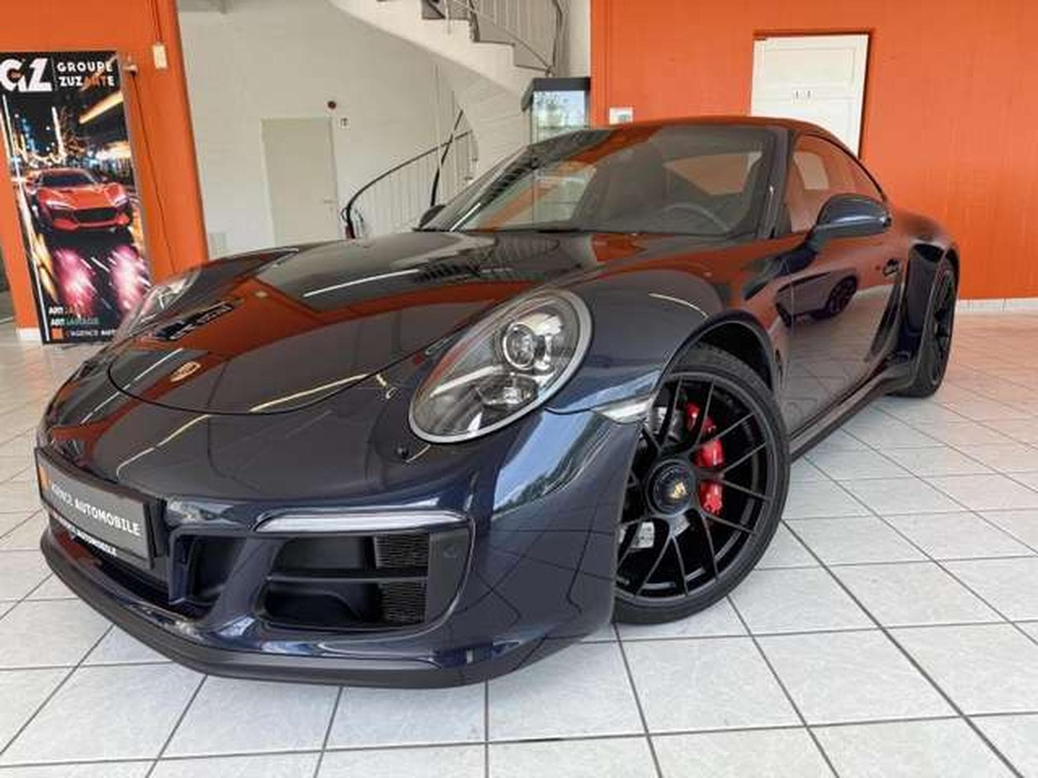 Porsche 911 Carrera 4 GTS (2017) - Foto 2