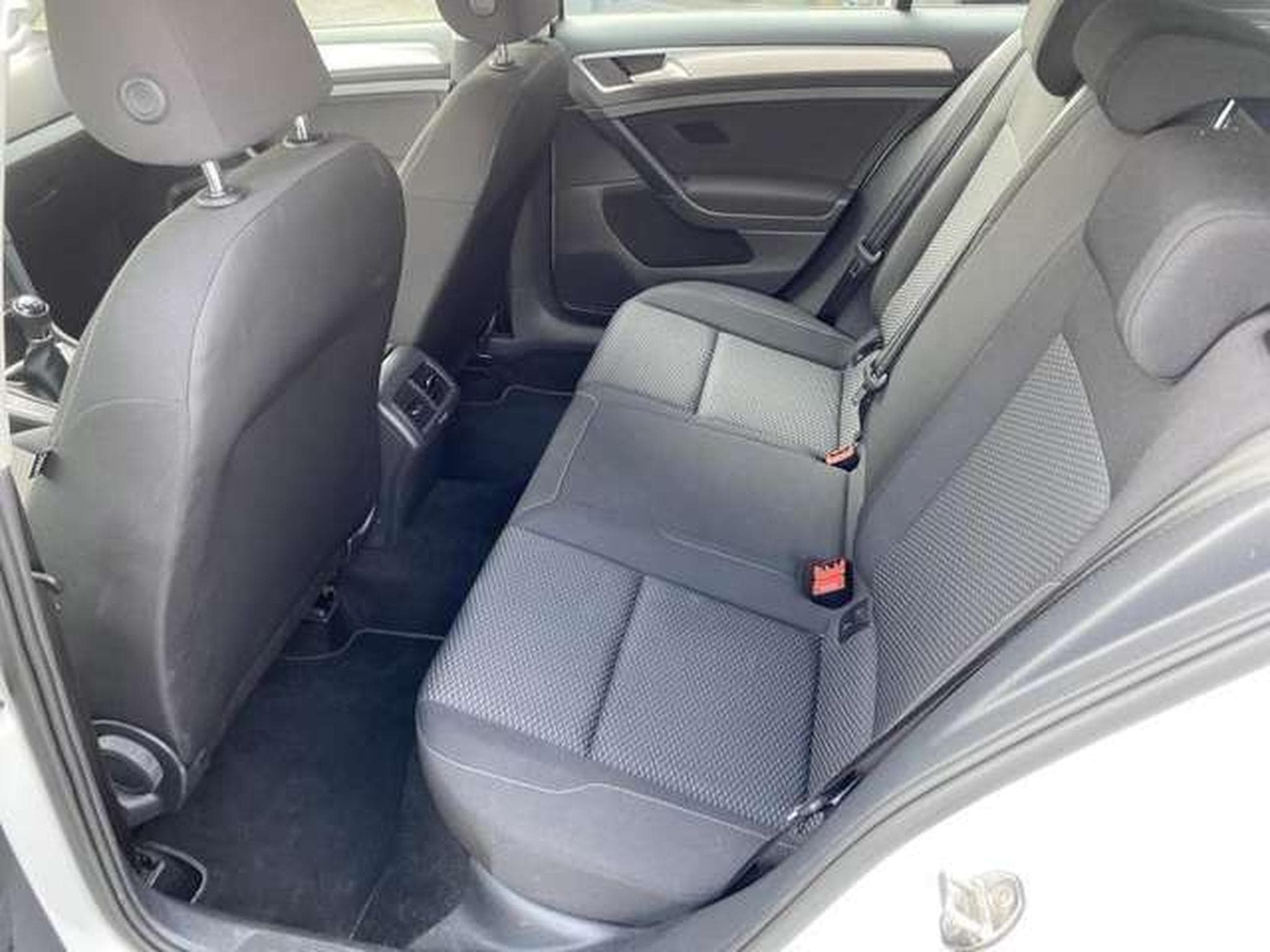 VW Golf 7 1.0 TSI Ready to Go BM6 GARA (2019) - Foto 12