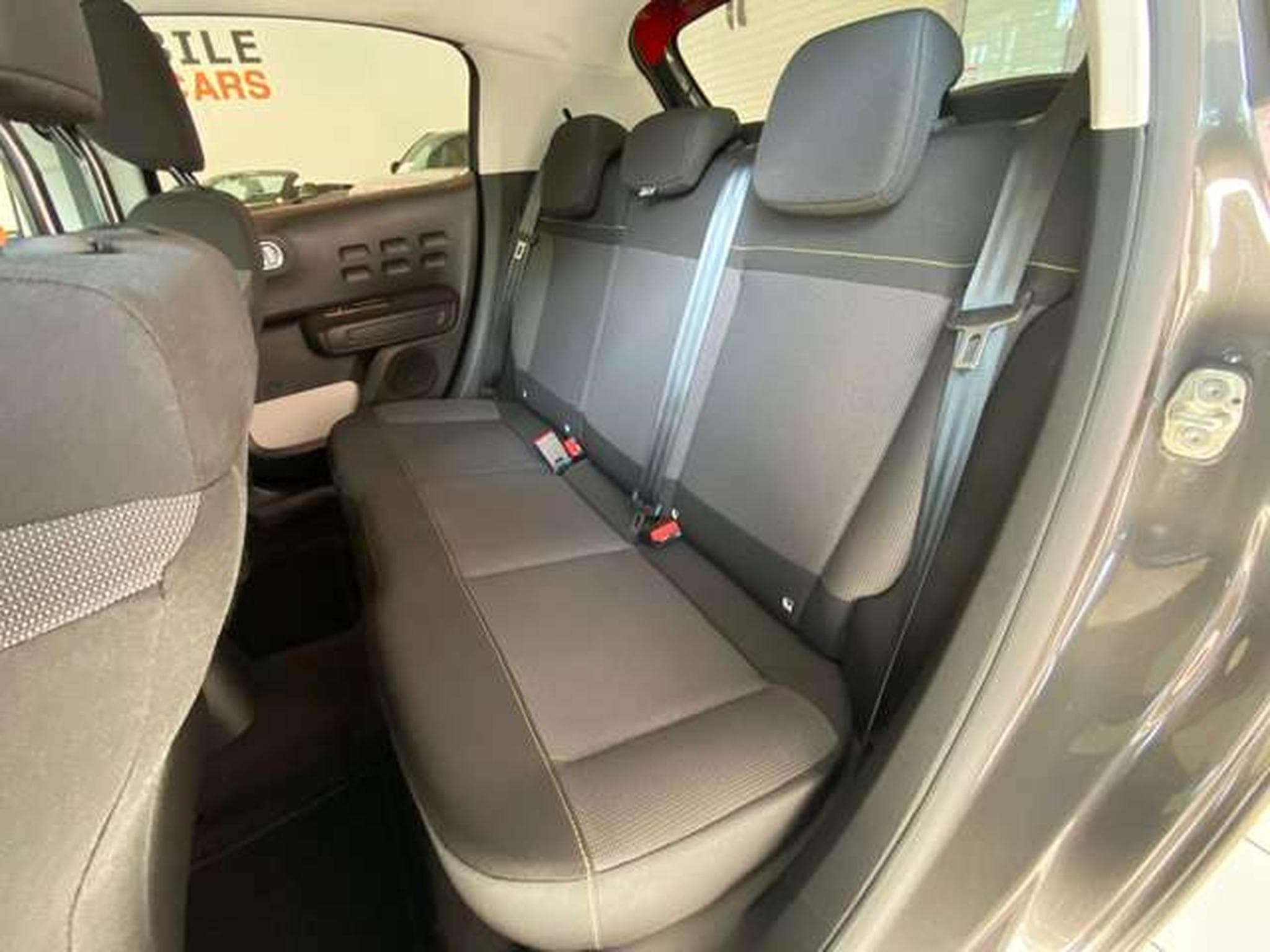 Citroen C3 1.2 110ch S&S Automatique 6 Shine GARANTIE 12 MOIS (2020) - Foto 15