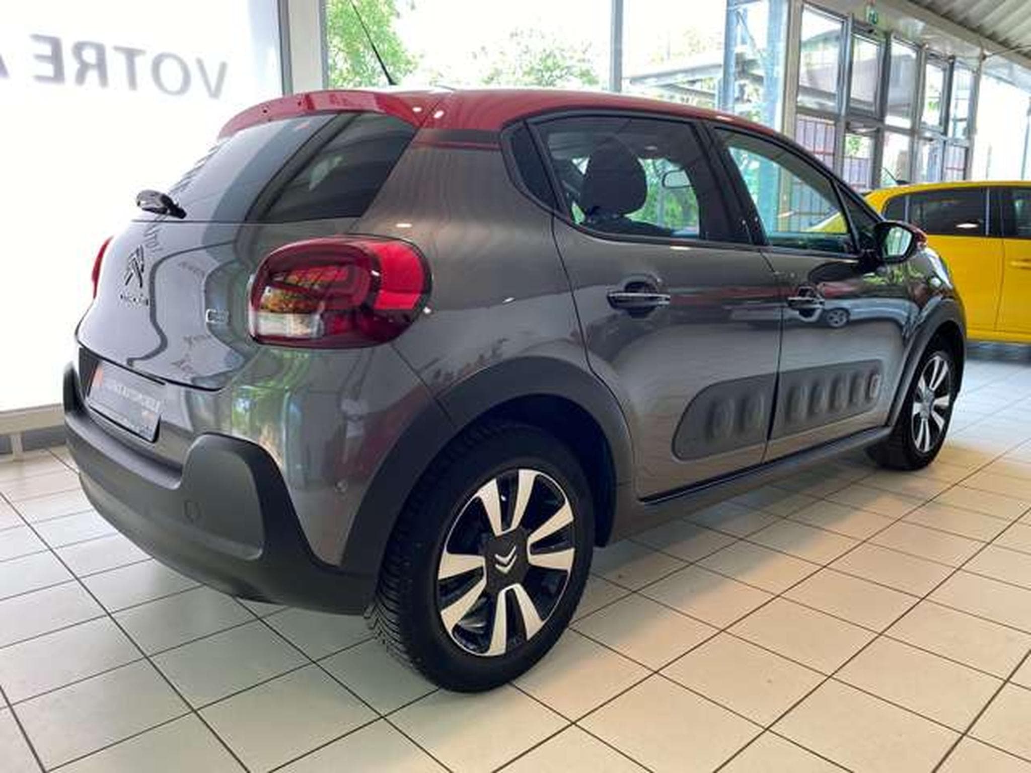 Citroen C3 1.2 110ch S&S Automatique 6 Shine GARANTIE 12 MOIS (2020) - Foto 5