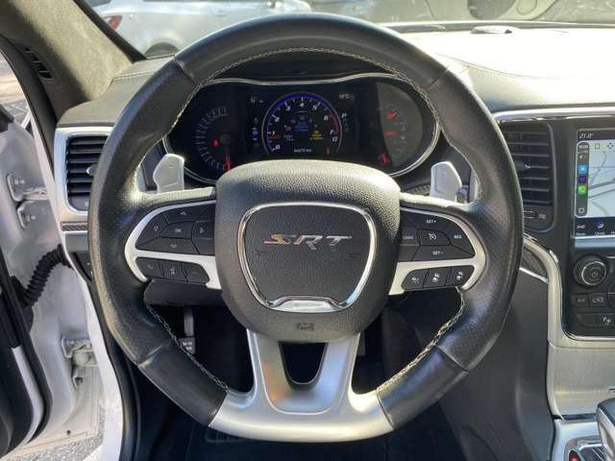 Jeep Cherokee SRT8 (2018) - Photo 10